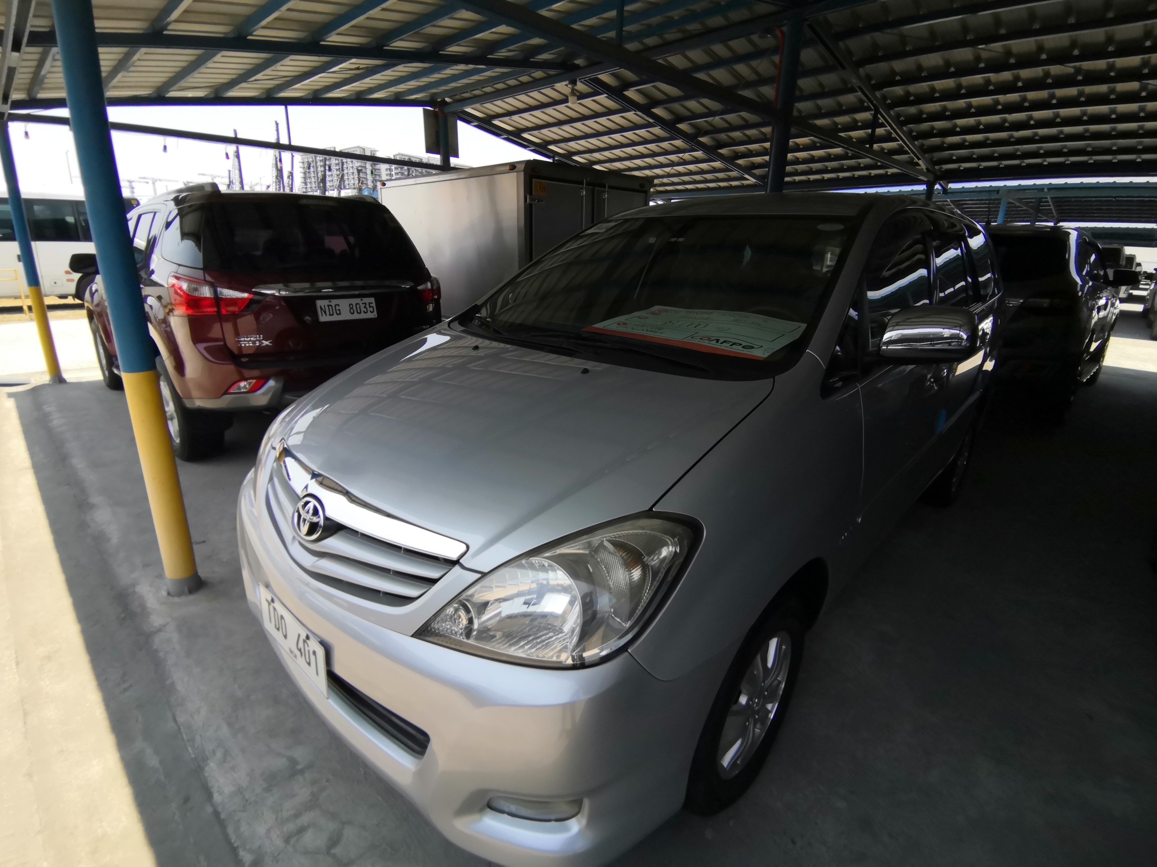 2012 Toyota Innova 2012 Toyota Innova