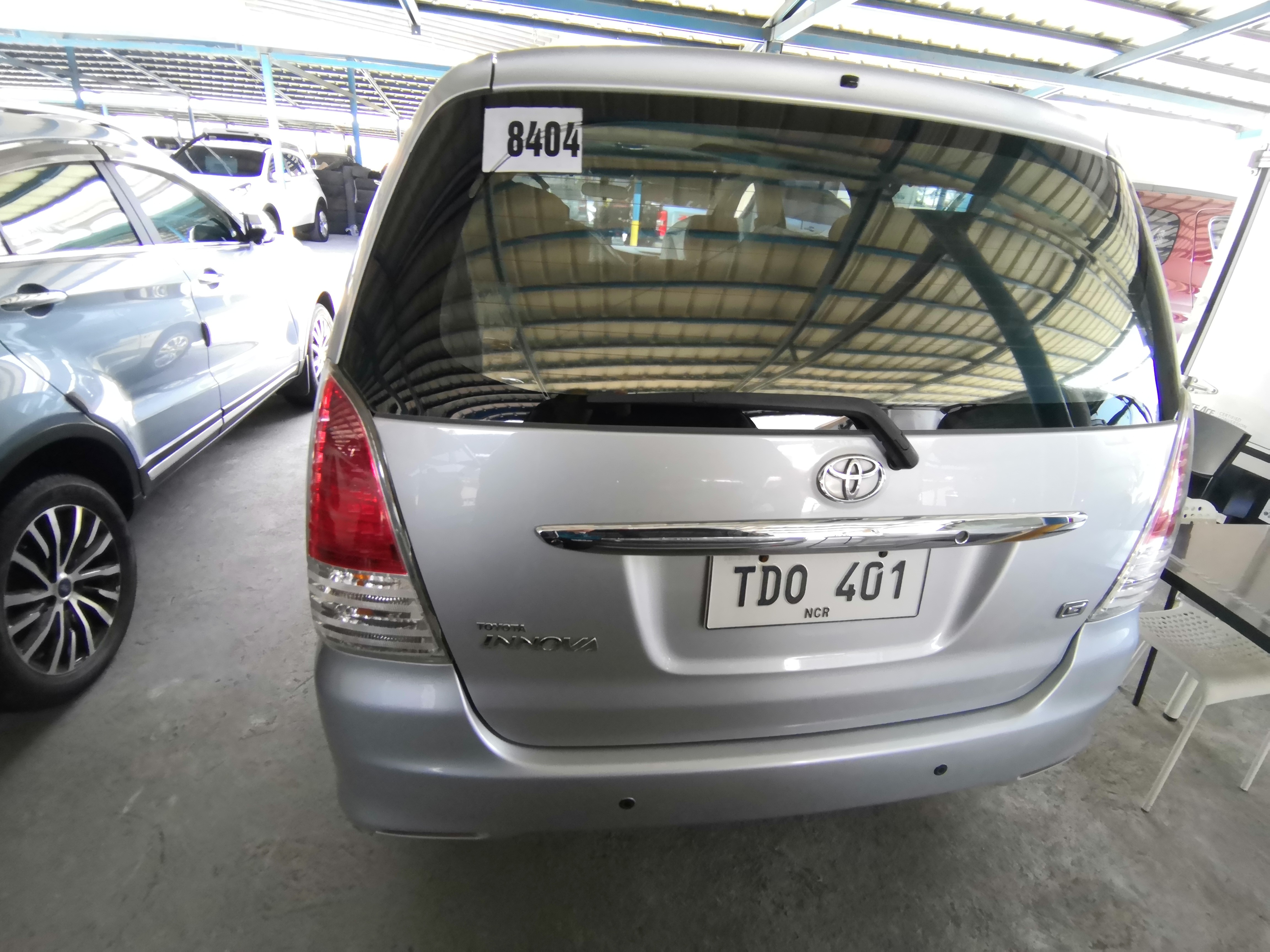 2012 Toyota Innova 2012 Toyota Innova