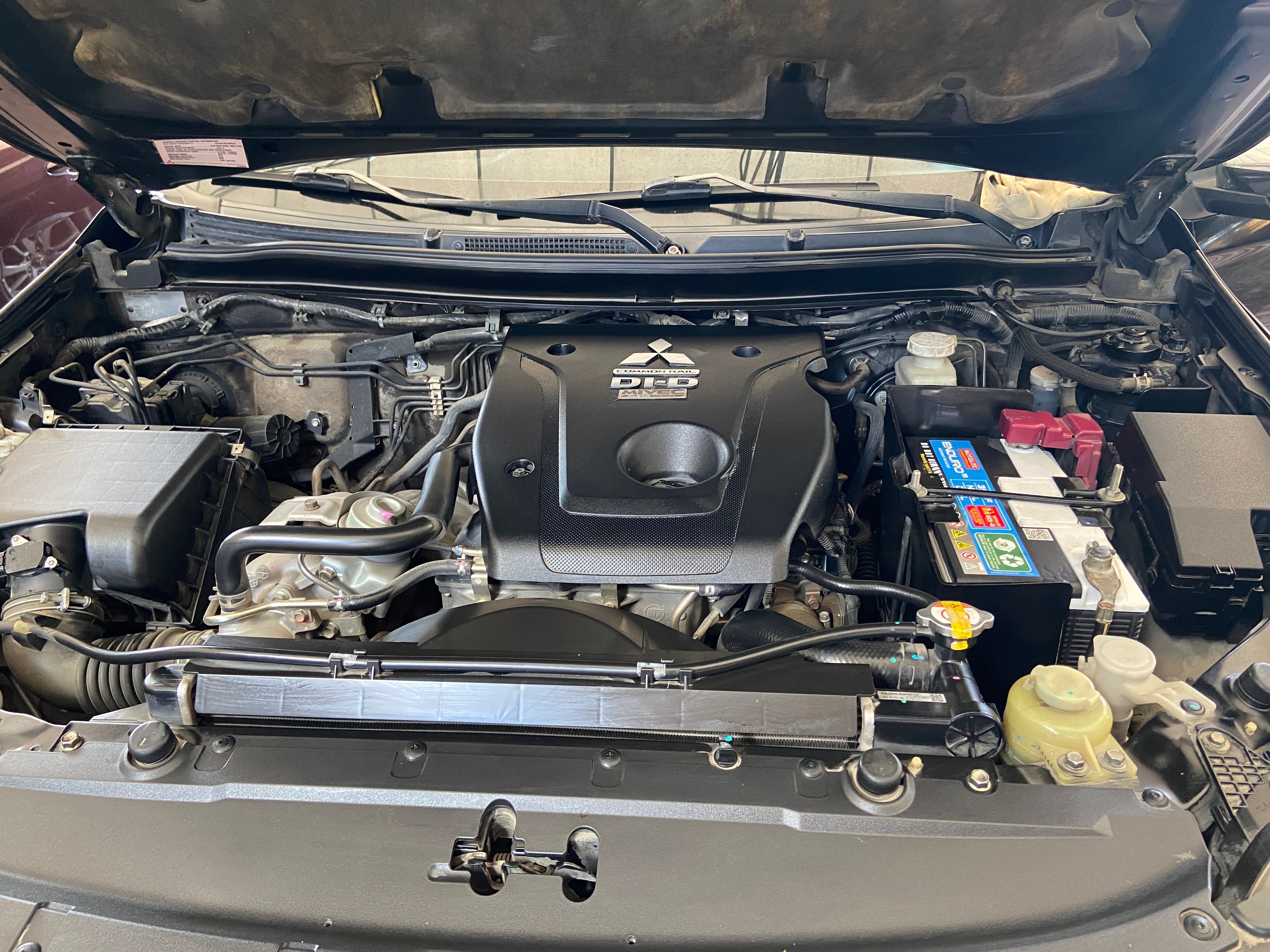 2017 Mitsubishi Montero Sport 2017 Mitsubishi Montero Sport