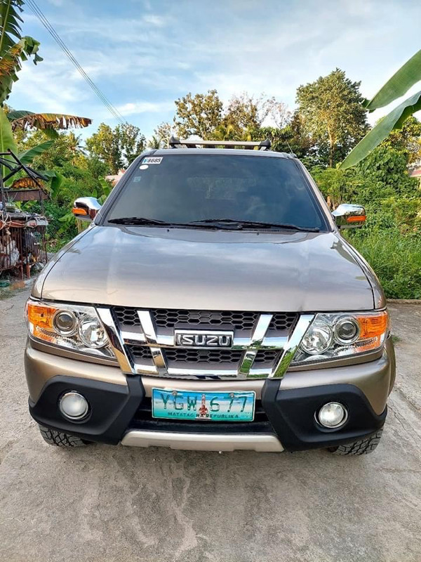 Second Hand 2010 Isuzu Crosswind Second Hand 2010 Isuzu Crosswind