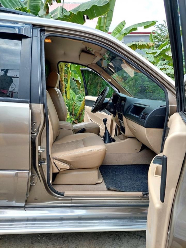 2010 Isuzu Crosswind 2010 Isuzu Crosswind