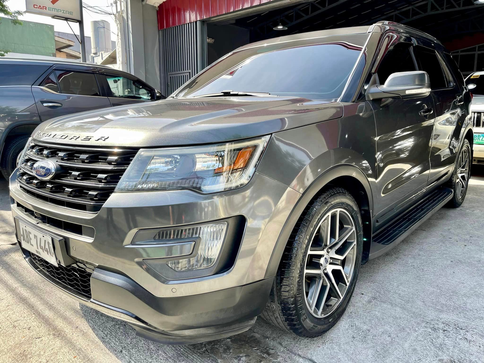 Second hand 2016 Ford Explorer 3.5L 4x4 Limited+