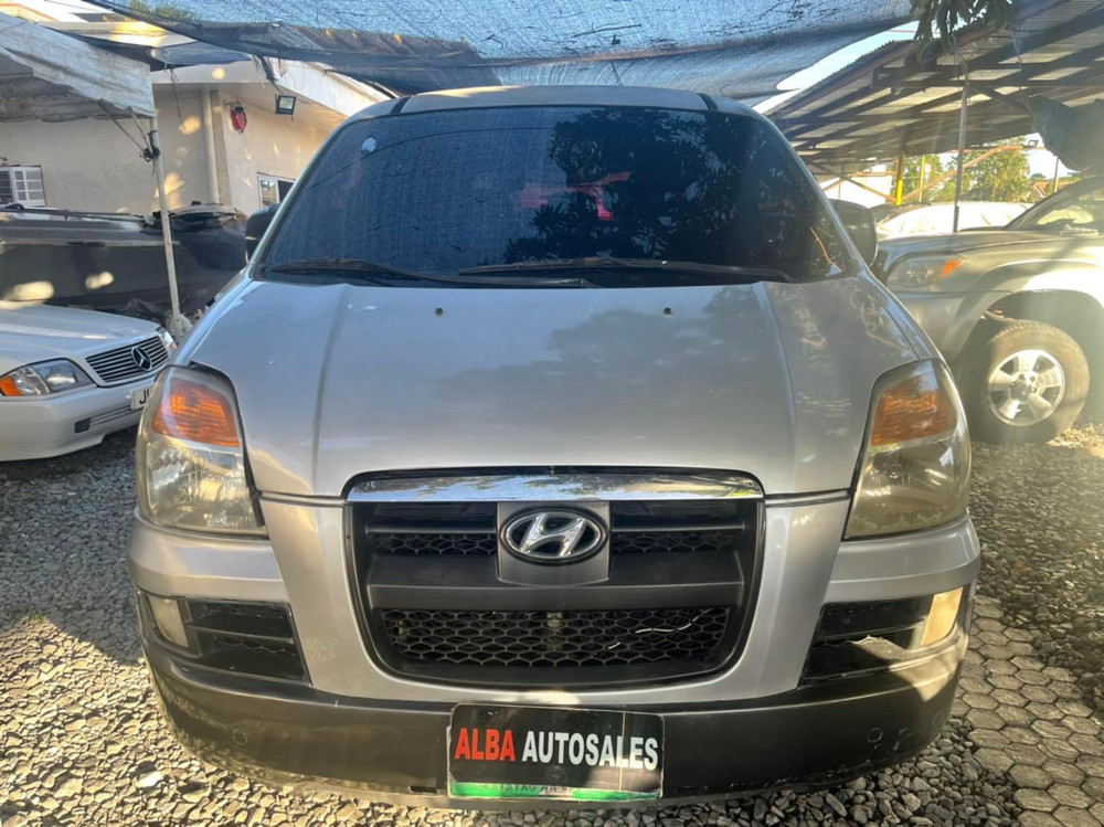 Second Hand 2005 Hyundai Starex Second Hand 2005 Hyundai Starex