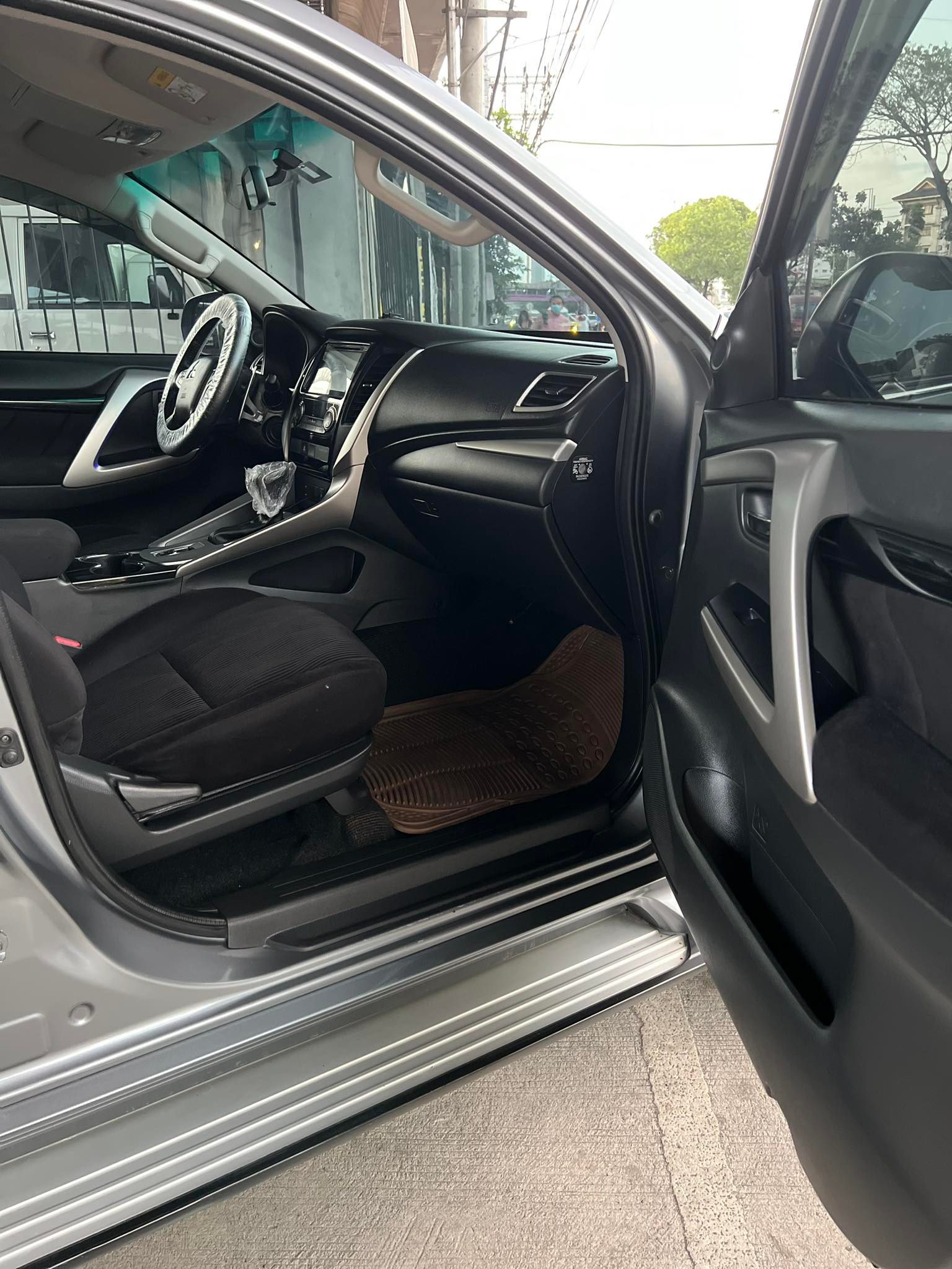2017 Mitsubishi Montero Sport 2017 Mitsubishi Montero Sport