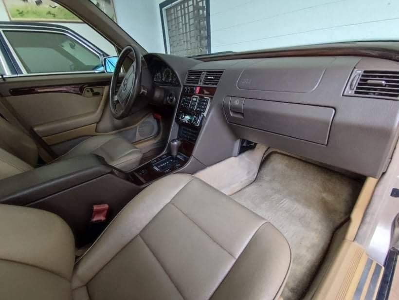 1995 Mercedes-Benz C-Class 1995 Mercedes-Benz C-Class