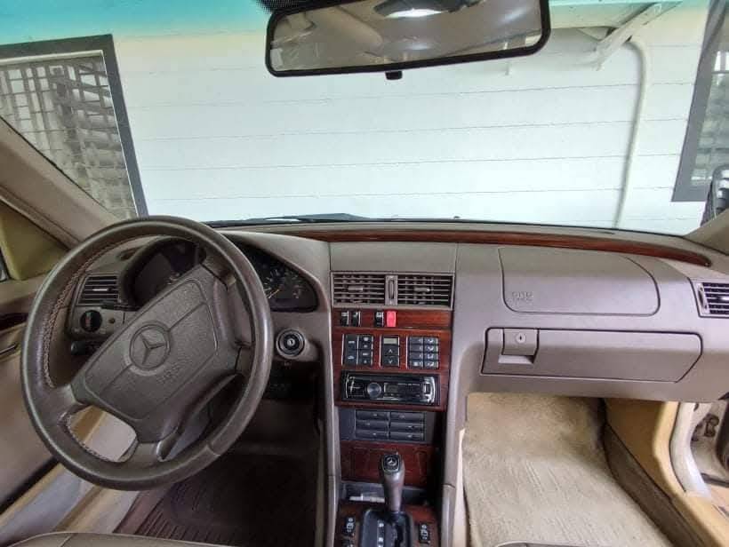 1995 Mercedes-Benz C-Class 1995 Mercedes-Benz C-Class