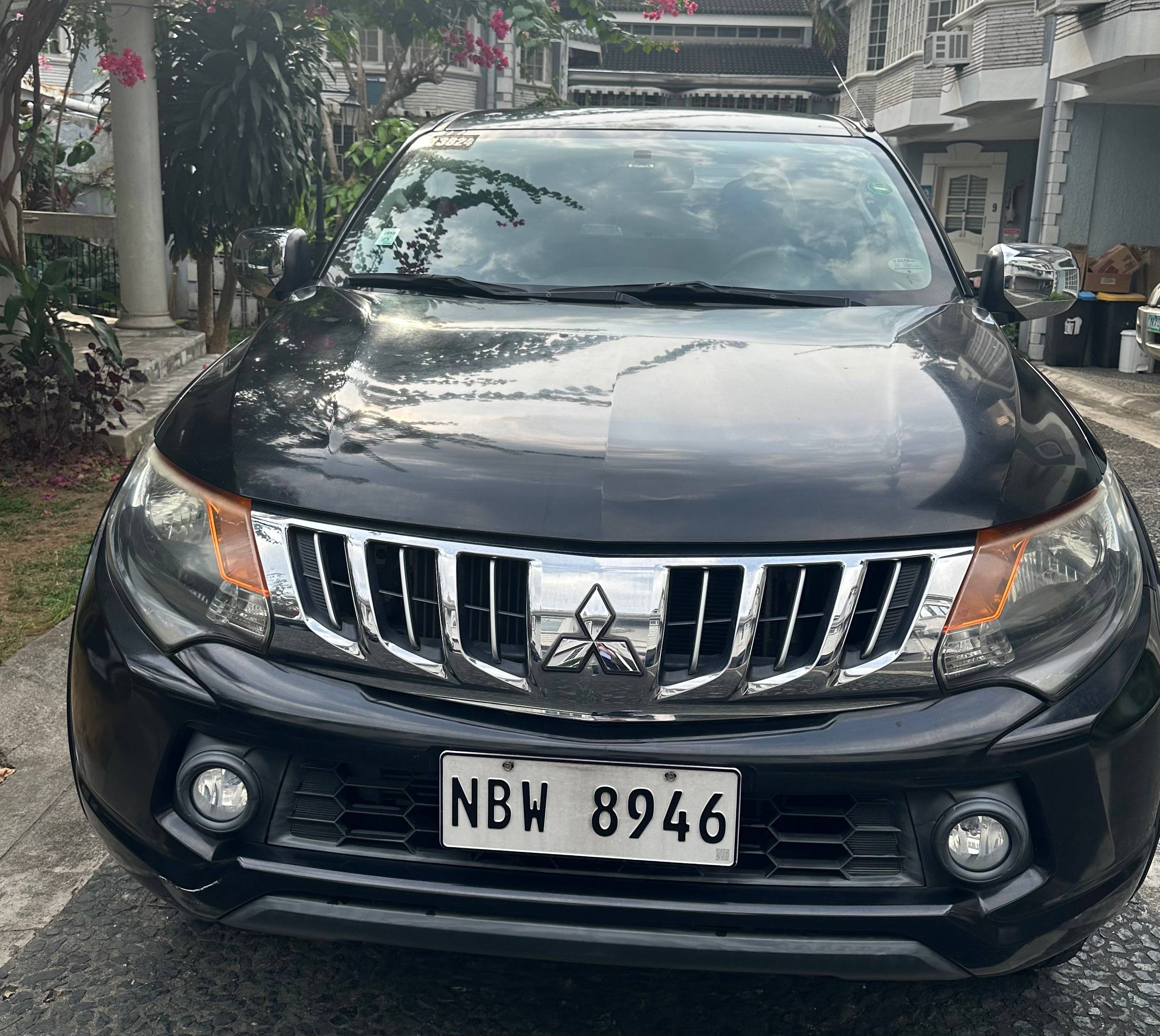 Second Hand 2015 Mitsubishi Strada Second Hand 2015 Mitsubishi Strada