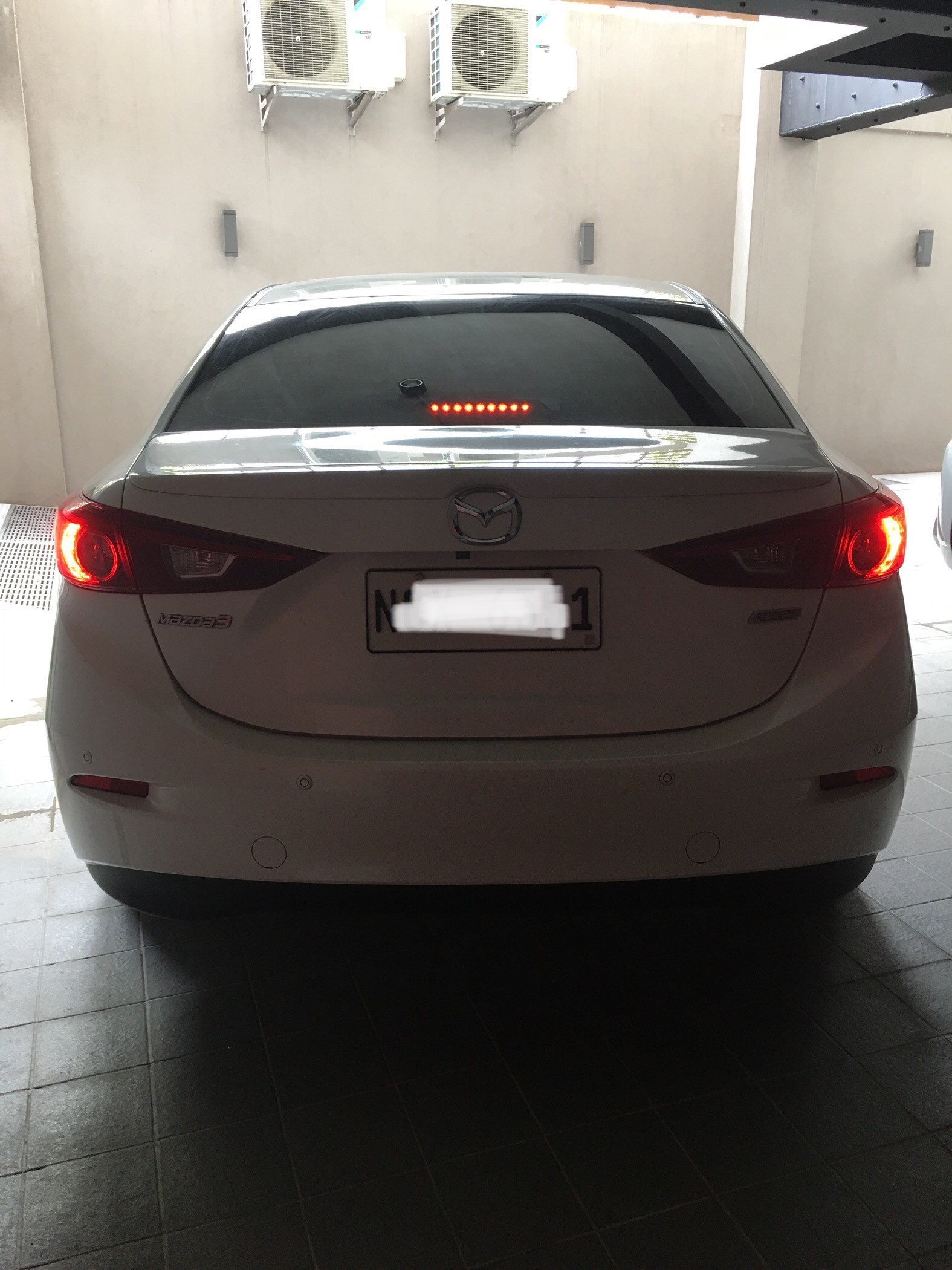 2016 Mazda 3 Sedan 2016 Mazda 3 Sedan