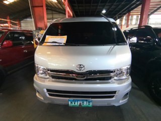 Second Hand 2013 Toyota Hiace