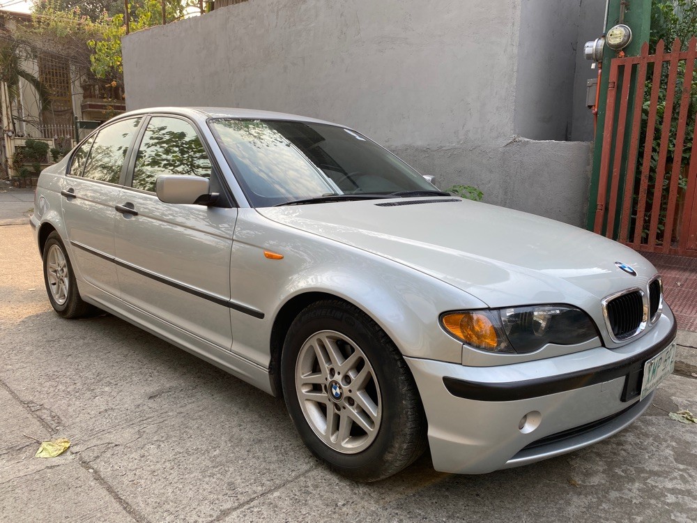 2004 BMW 318i 2004 BMW 318i