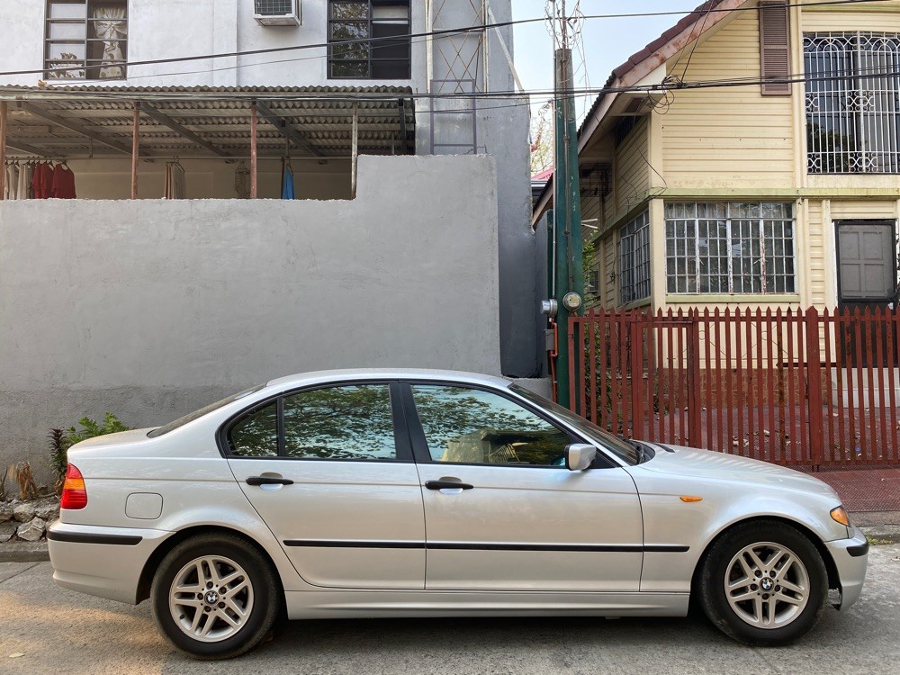 2004 BMW 318i 2004 BMW 318i