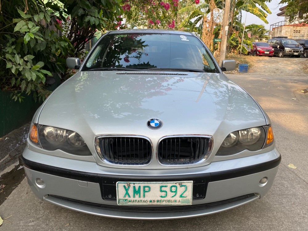 2004 BMW 318i 2004 BMW 318i