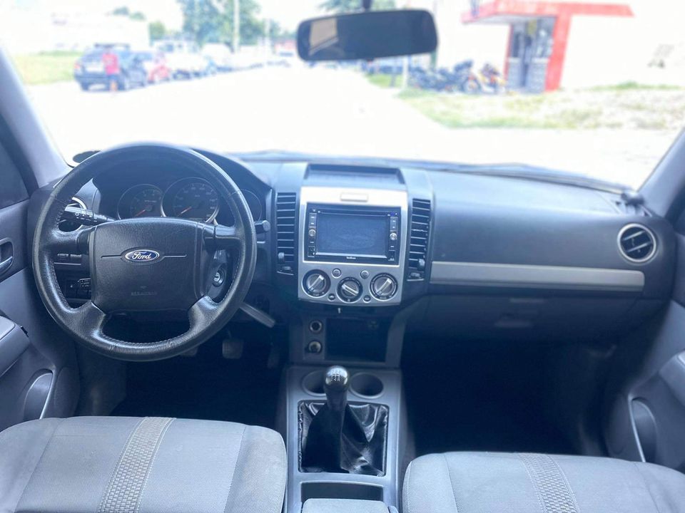 2014 Ford Everest 2014 Ford Everest