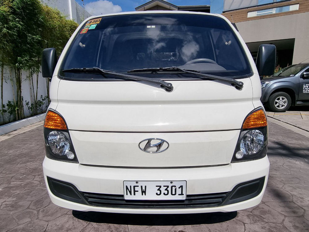 Second hand 2020 Hyundai H-100 2.5 CRDi GL 6M/T (Dsl, With A/C)