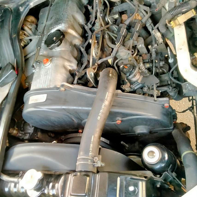 2017 Mitsubishi L300 2017 Mitsubishi L300