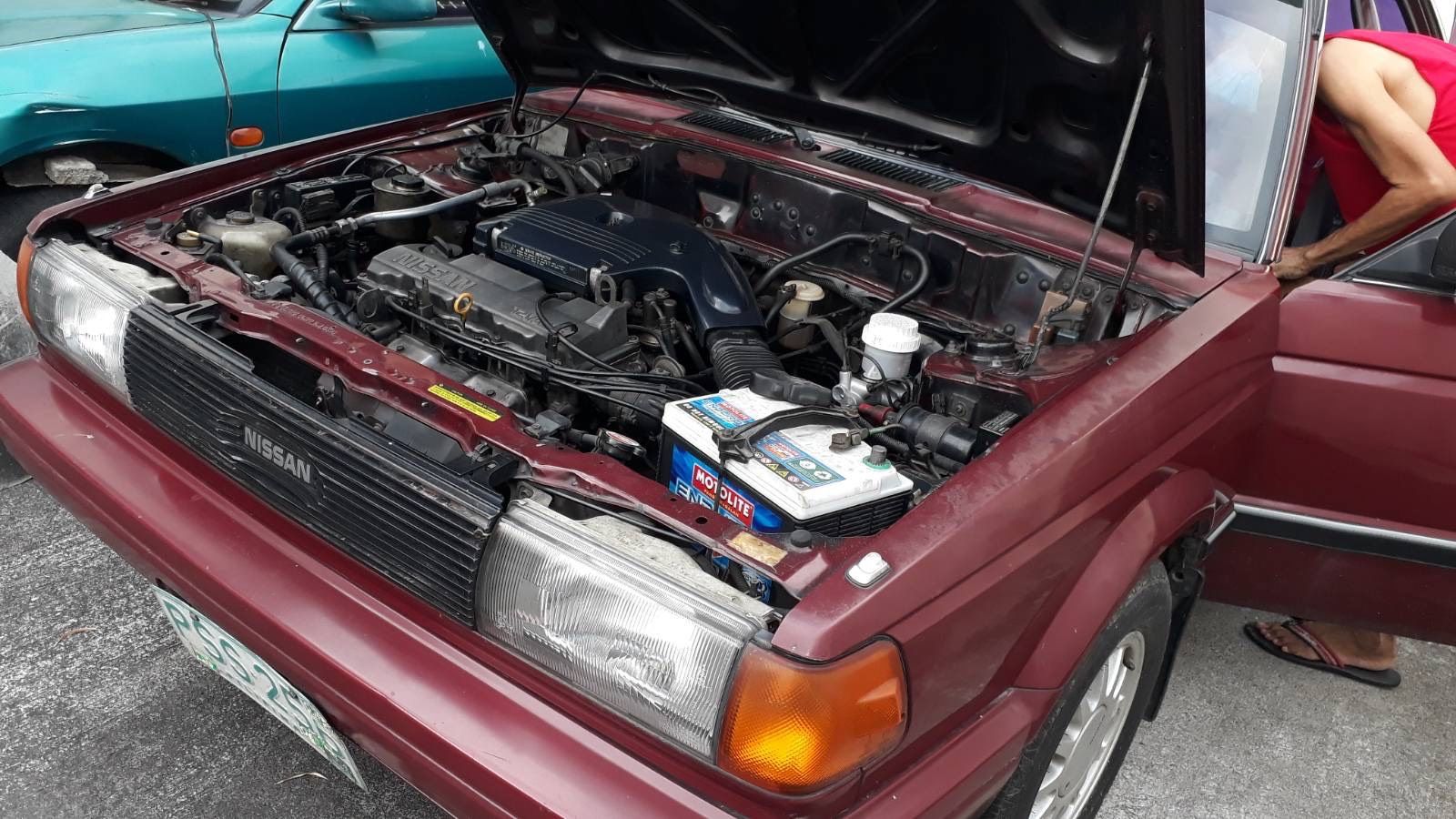 Old 1990 Nissan Sentra 1.6L SGX MT