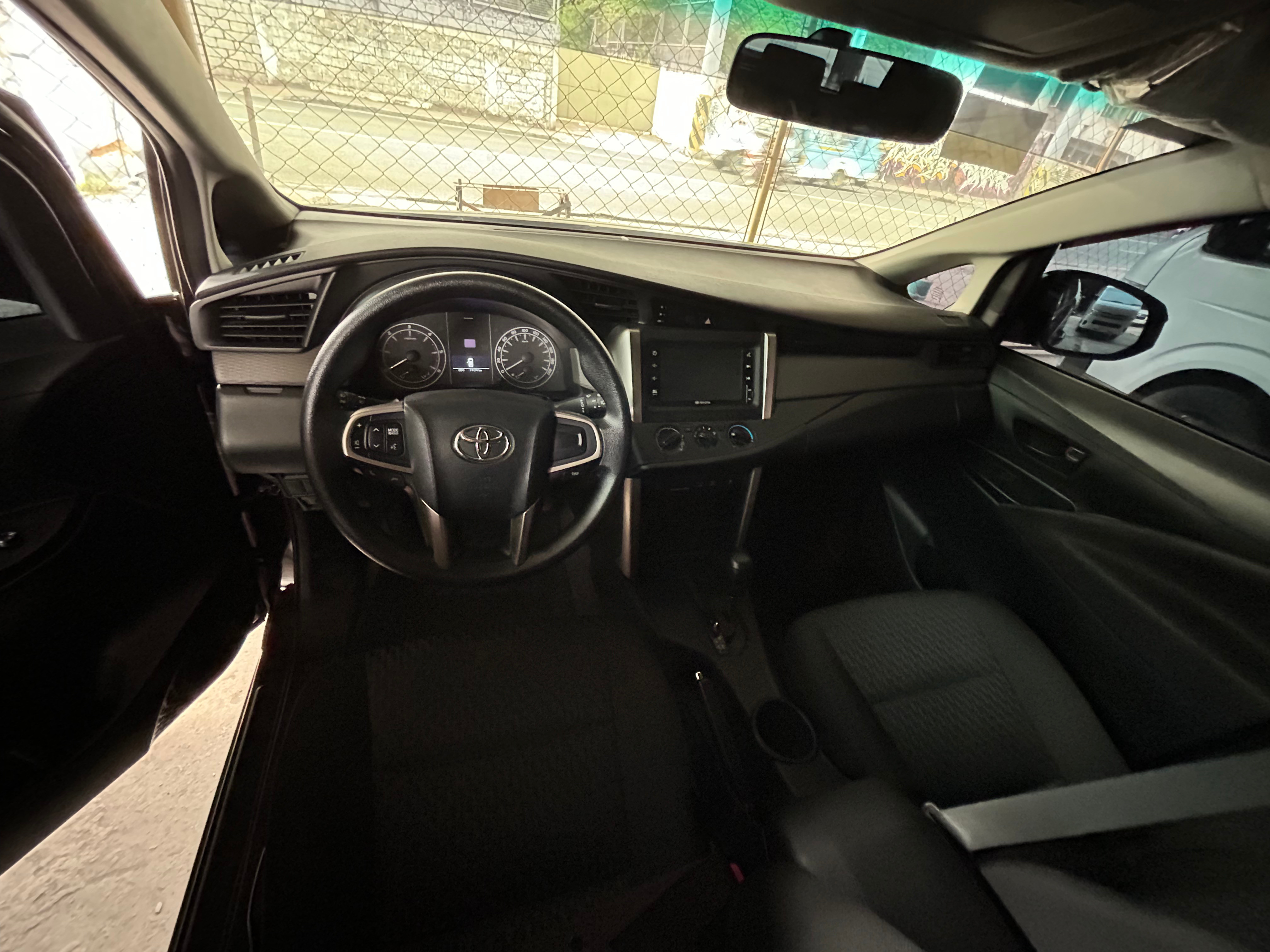 2022 Toyota Innova 2022 Toyota Innova