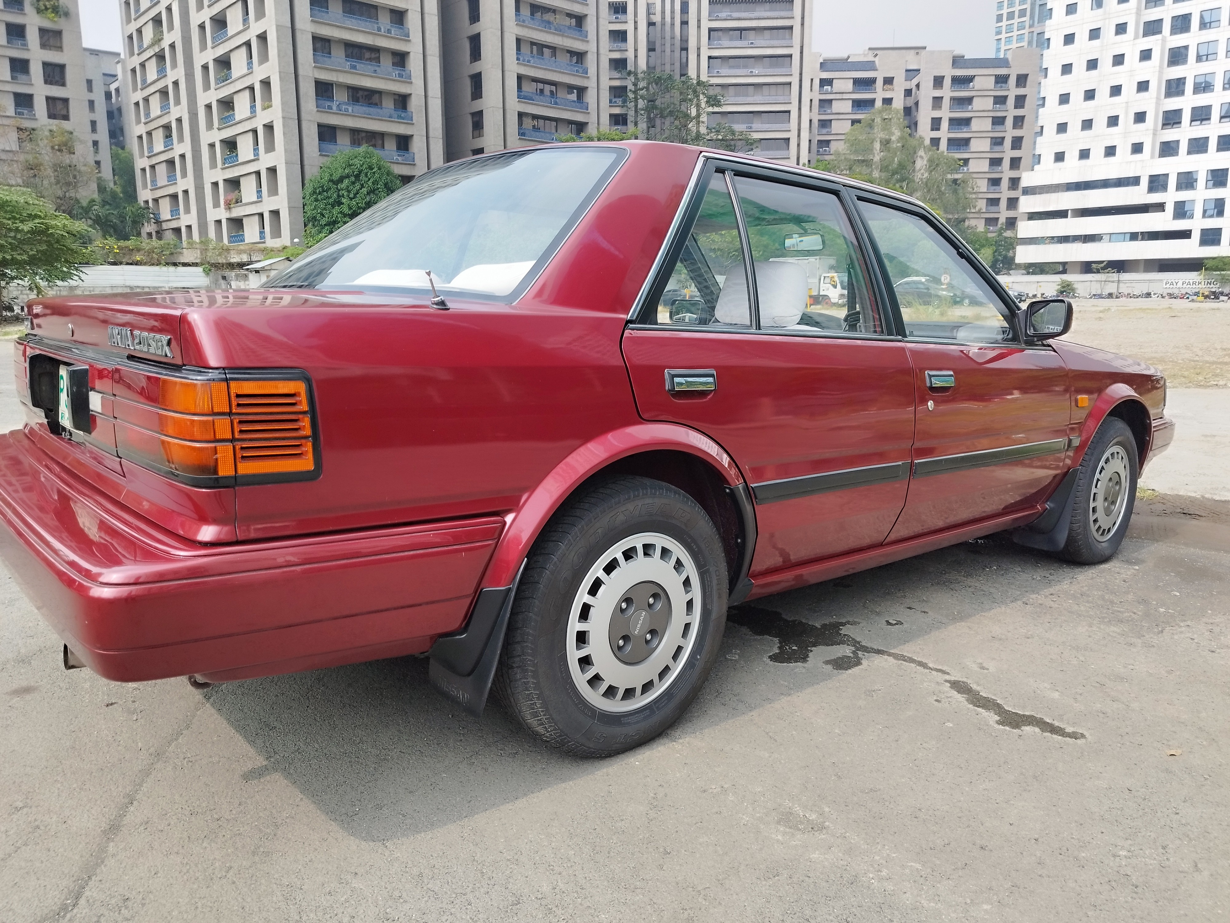 1988 Nissan Maxima 1988 Nissan Maxima