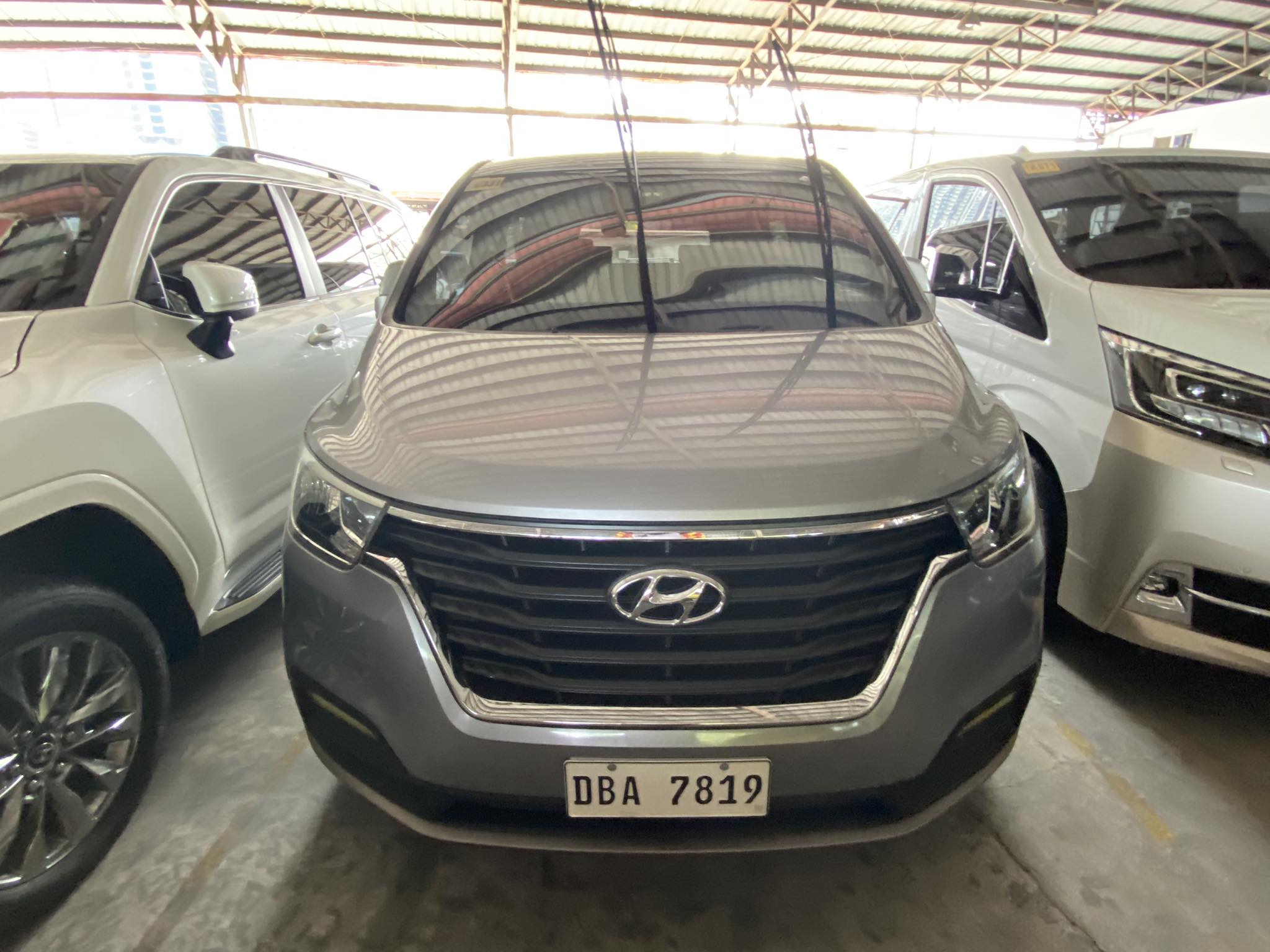 Used 2020 Hyundai Grand Starex Used 2020 Hyundai Grand Starex