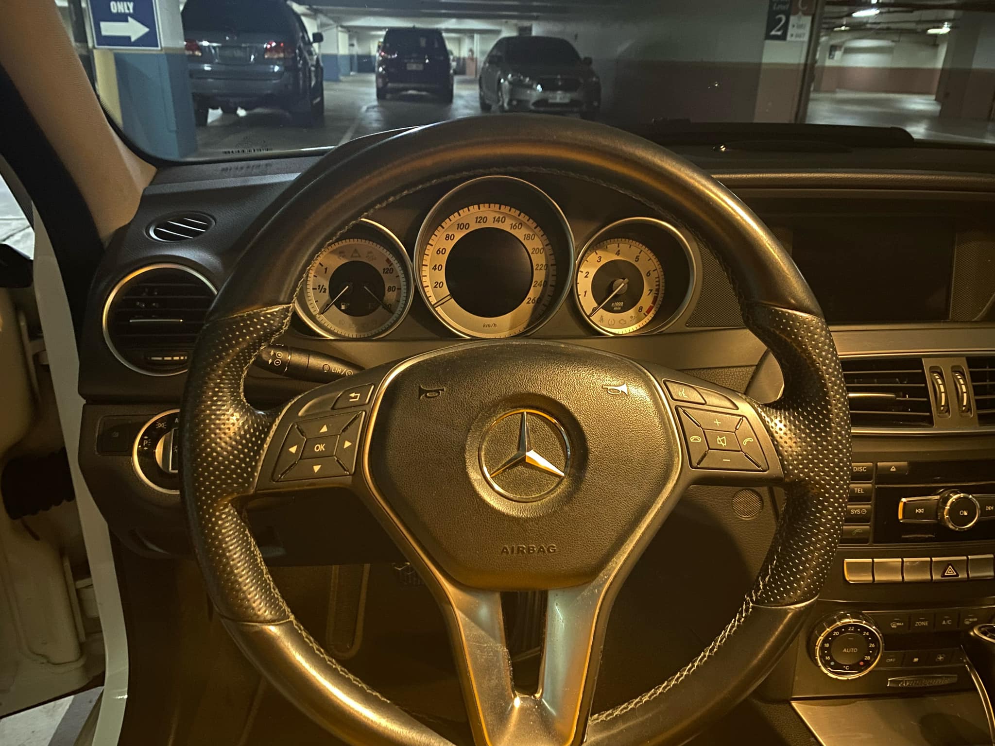 2013 Mercedes-Benz C-Class 2013 Mercedes-Benz C-Class