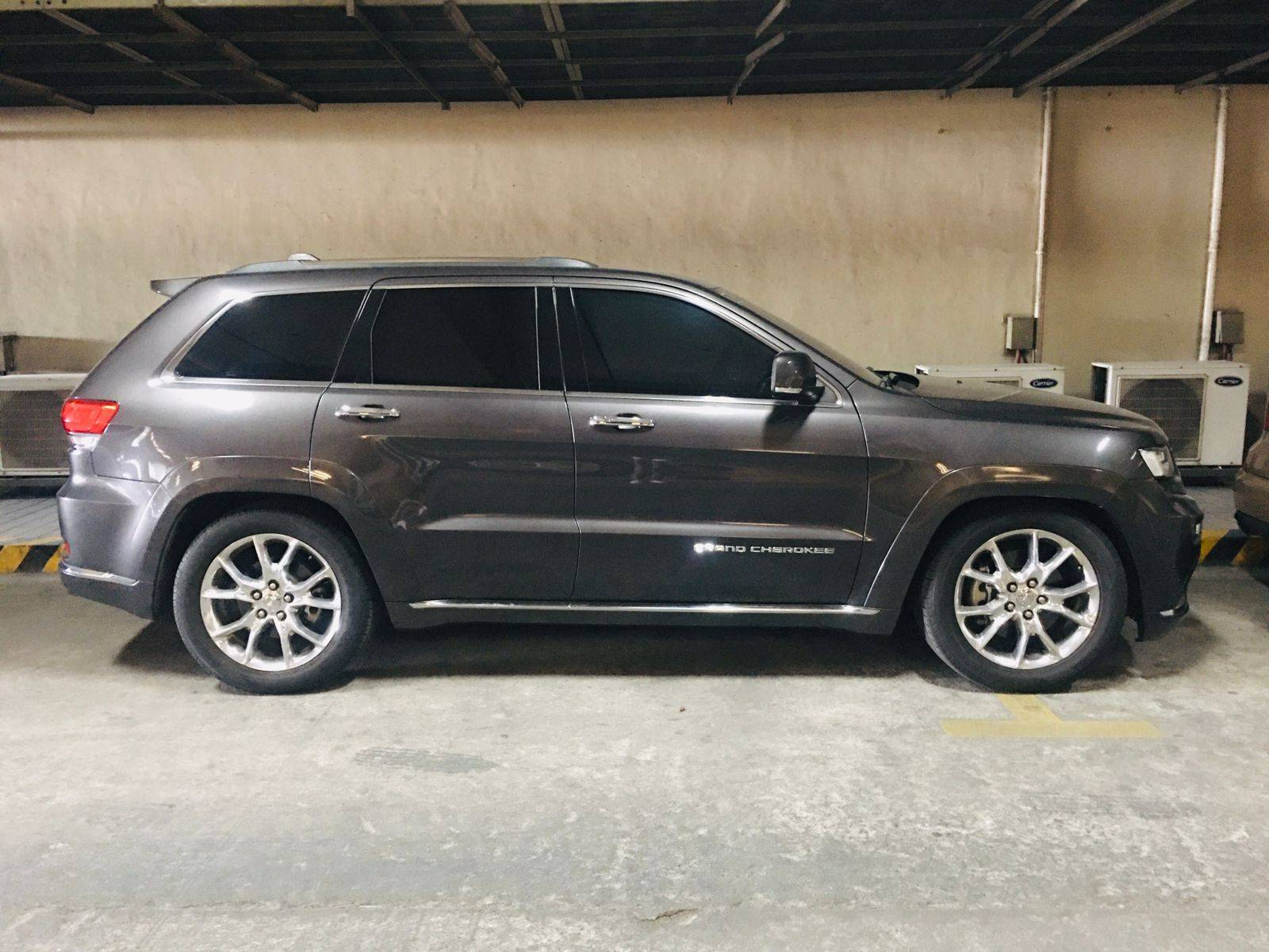 Second hand 2015 Jeep Grand Cherokee L Limited