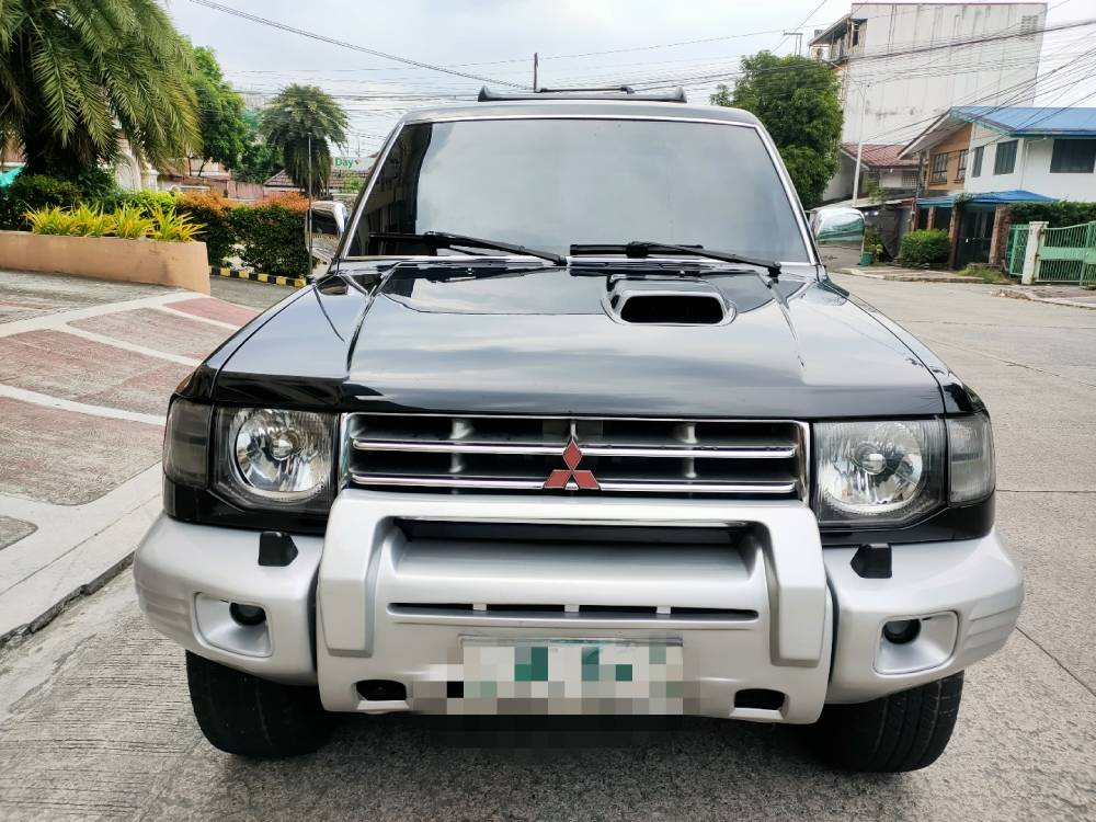 Second Hand 2004 Mitsubishi Pajero