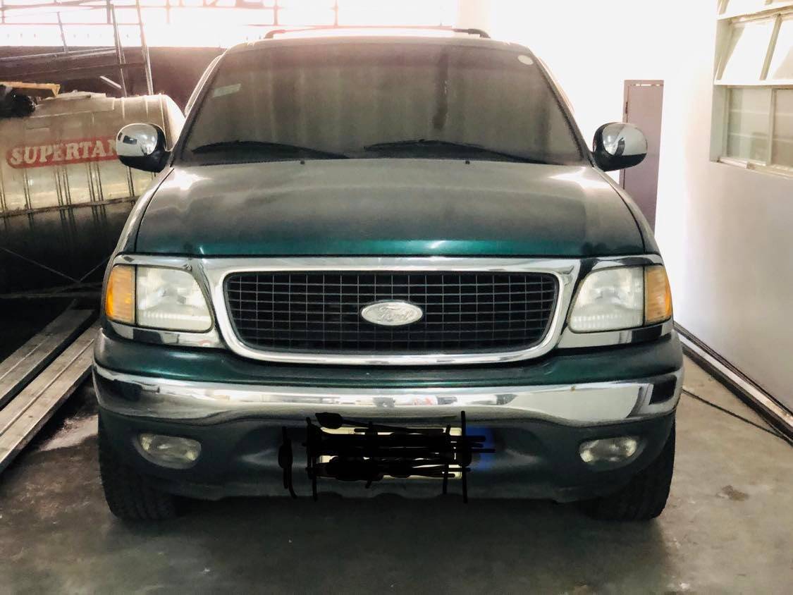 Second Hand 2001 Ford Expedition