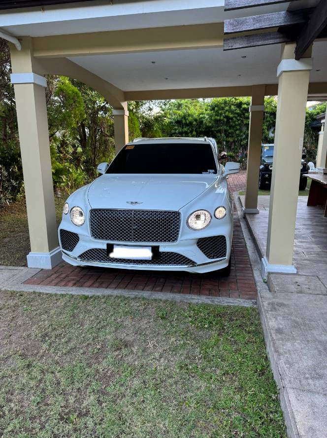 2023 Bentley Bentayga 2023 Bentley Bentayga