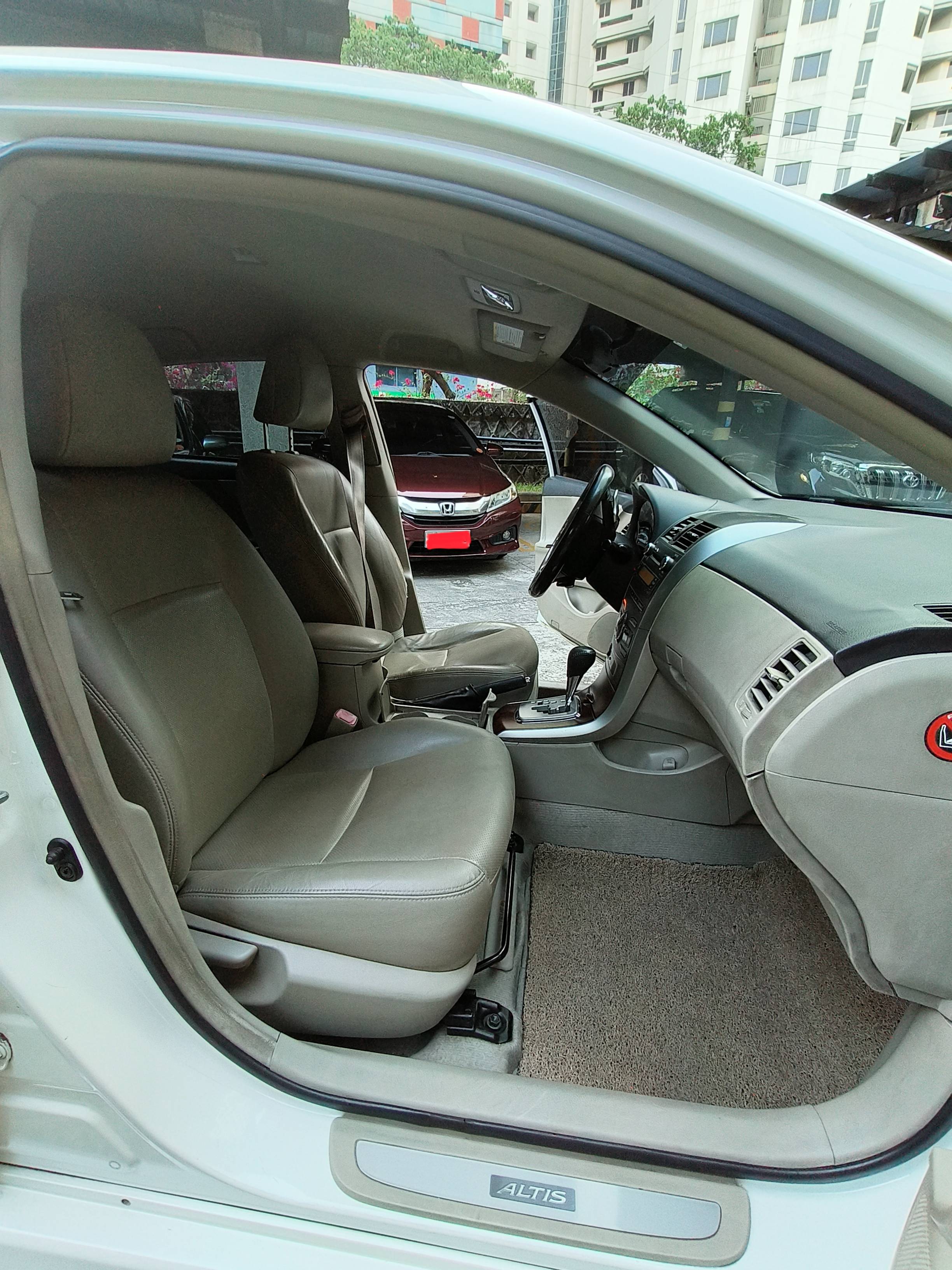 2012 Toyota Corolla Altis 2012 Toyota Corolla Altis