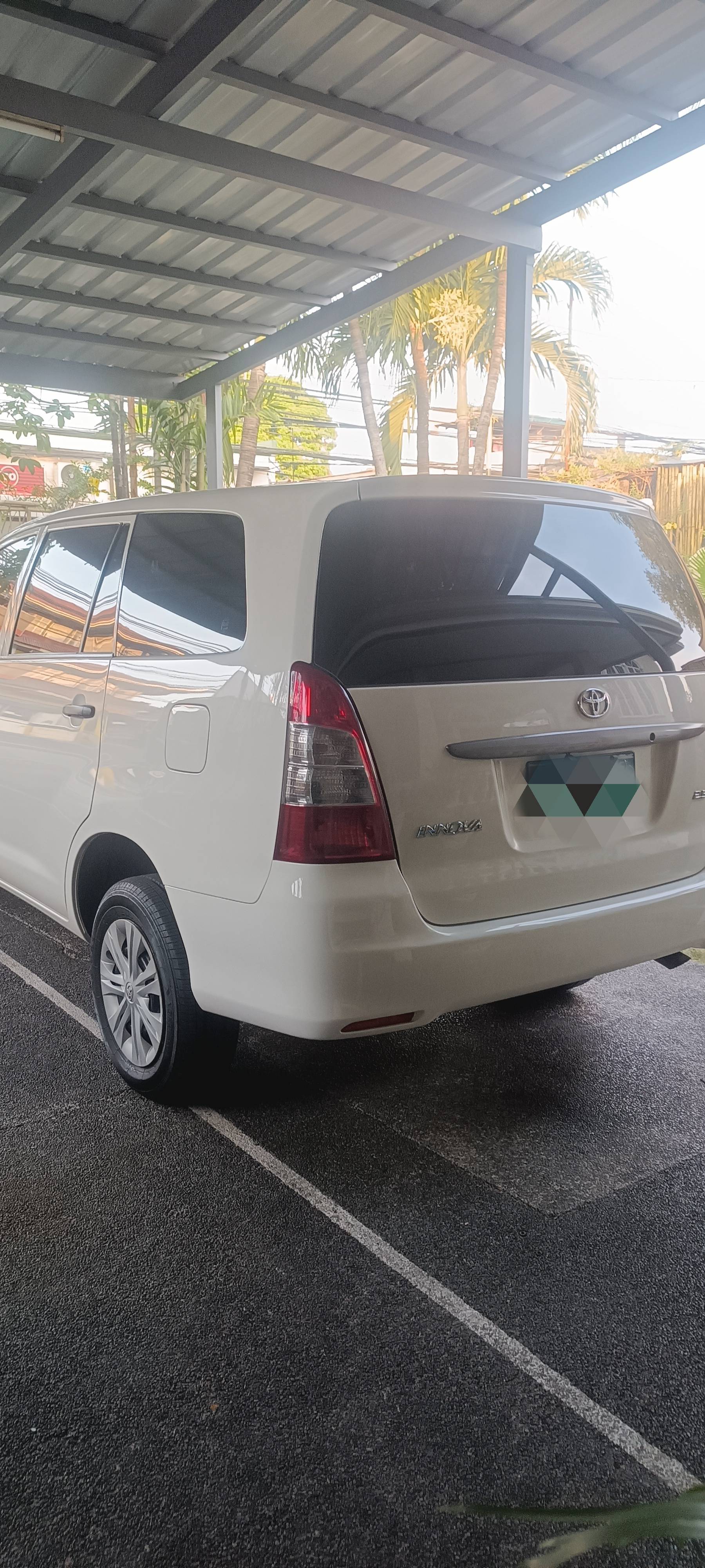 2014 Toyota Innova 2014 Toyota Innova