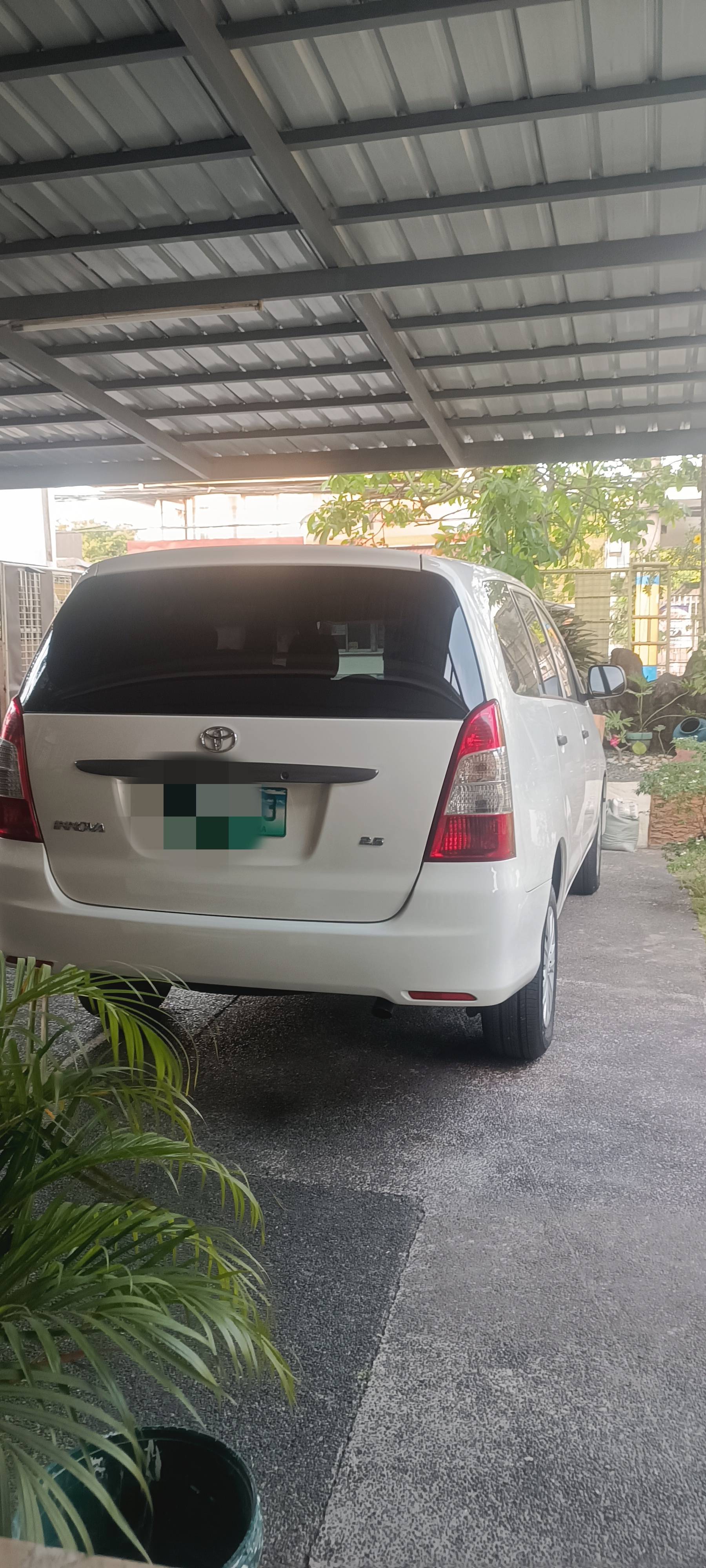 2014 Toyota Innova 2014 Toyota Innova