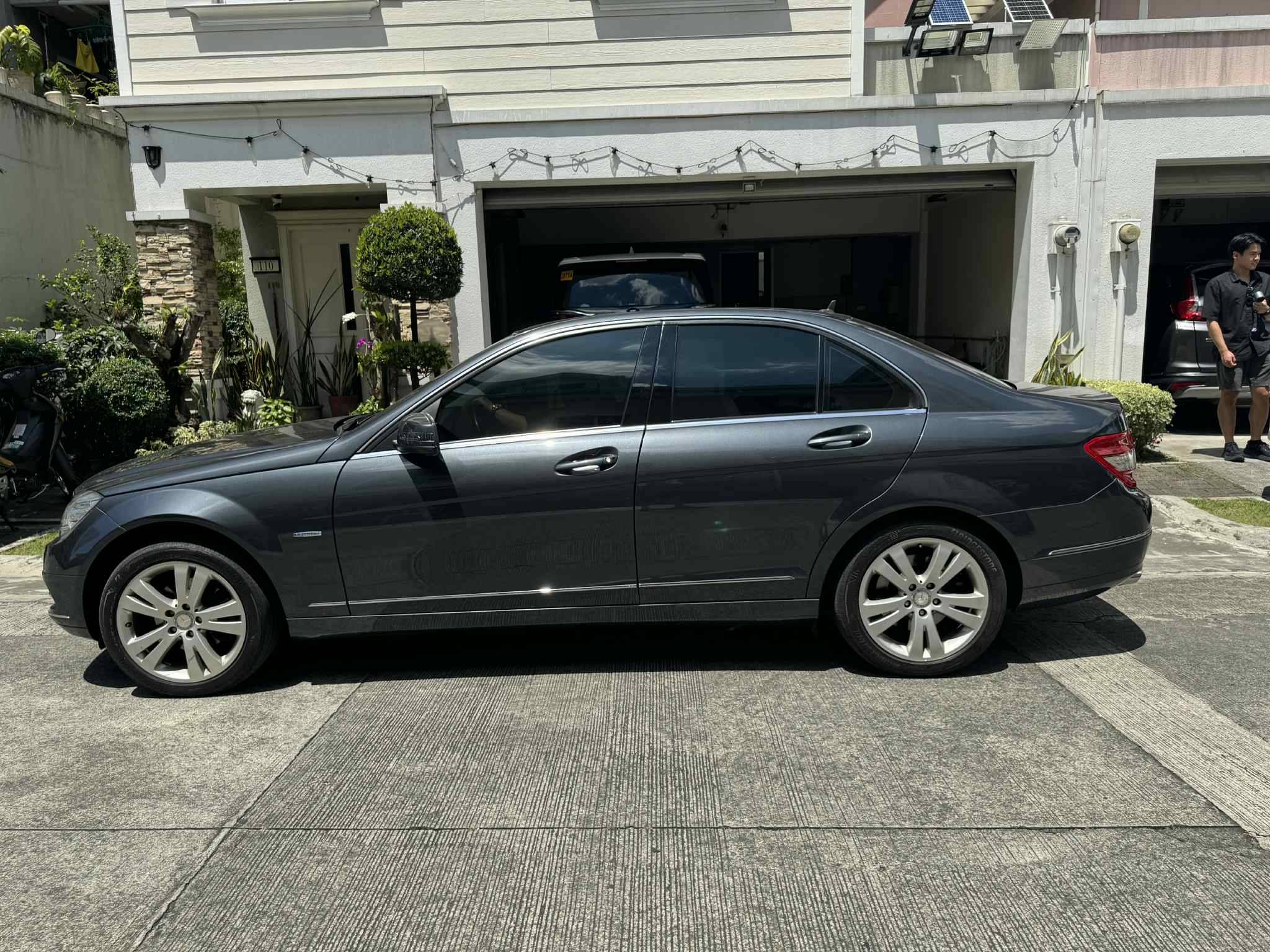 2010 Mercedes-Benz C-Class 2010 Mercedes-Benz C-Class