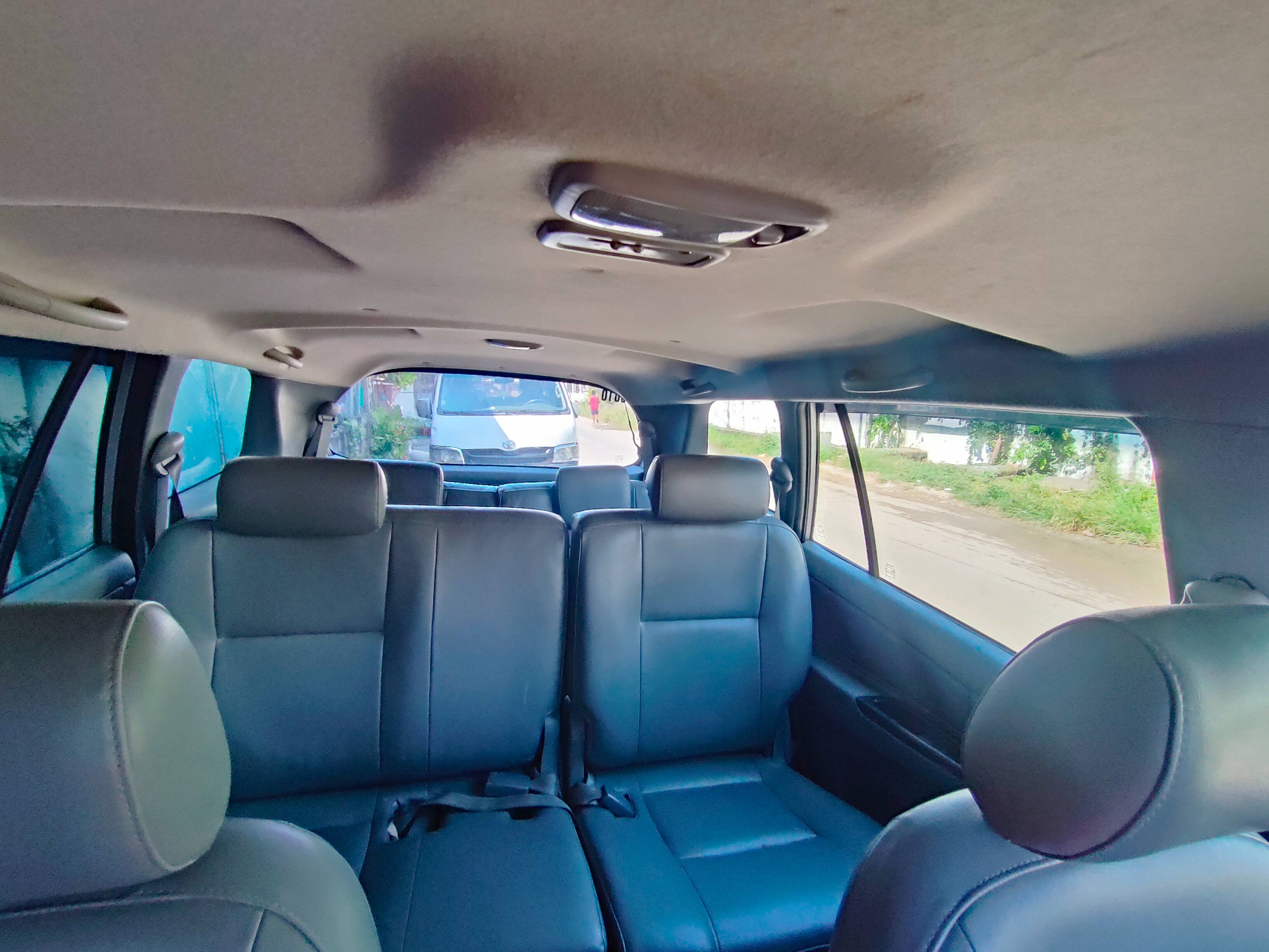 2010 Toyota Innova 2010 Toyota Innova