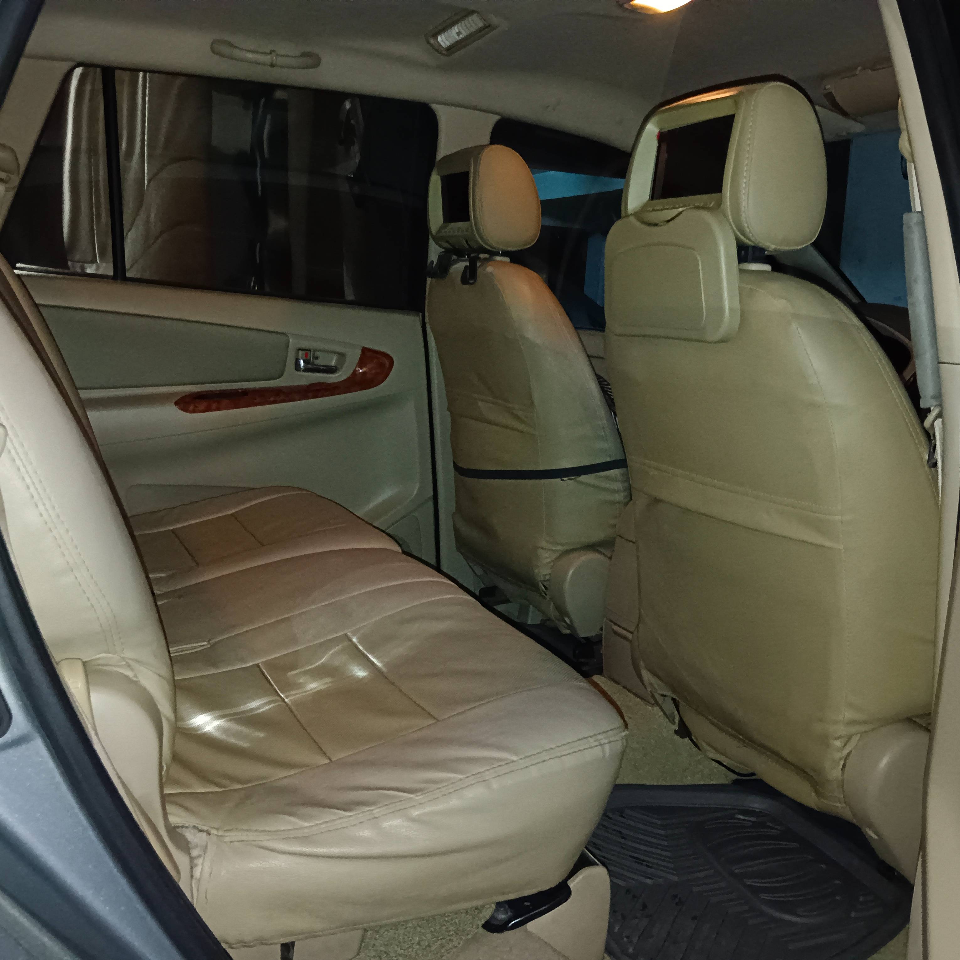 2008 Toyota Innova 2008 Toyota Innova