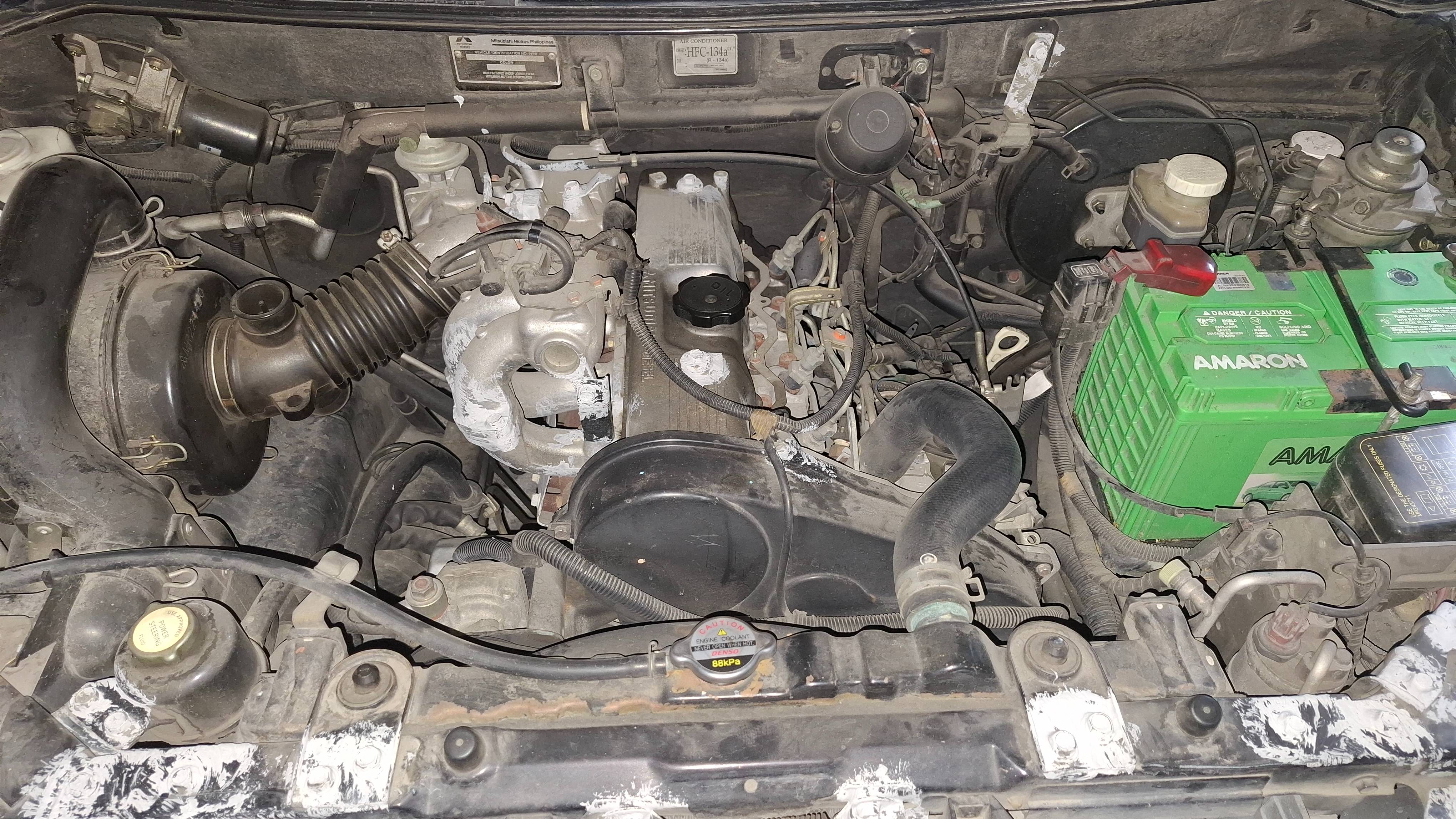 2010 Mitsubishi Adventure 2010 Mitsubishi Adventure