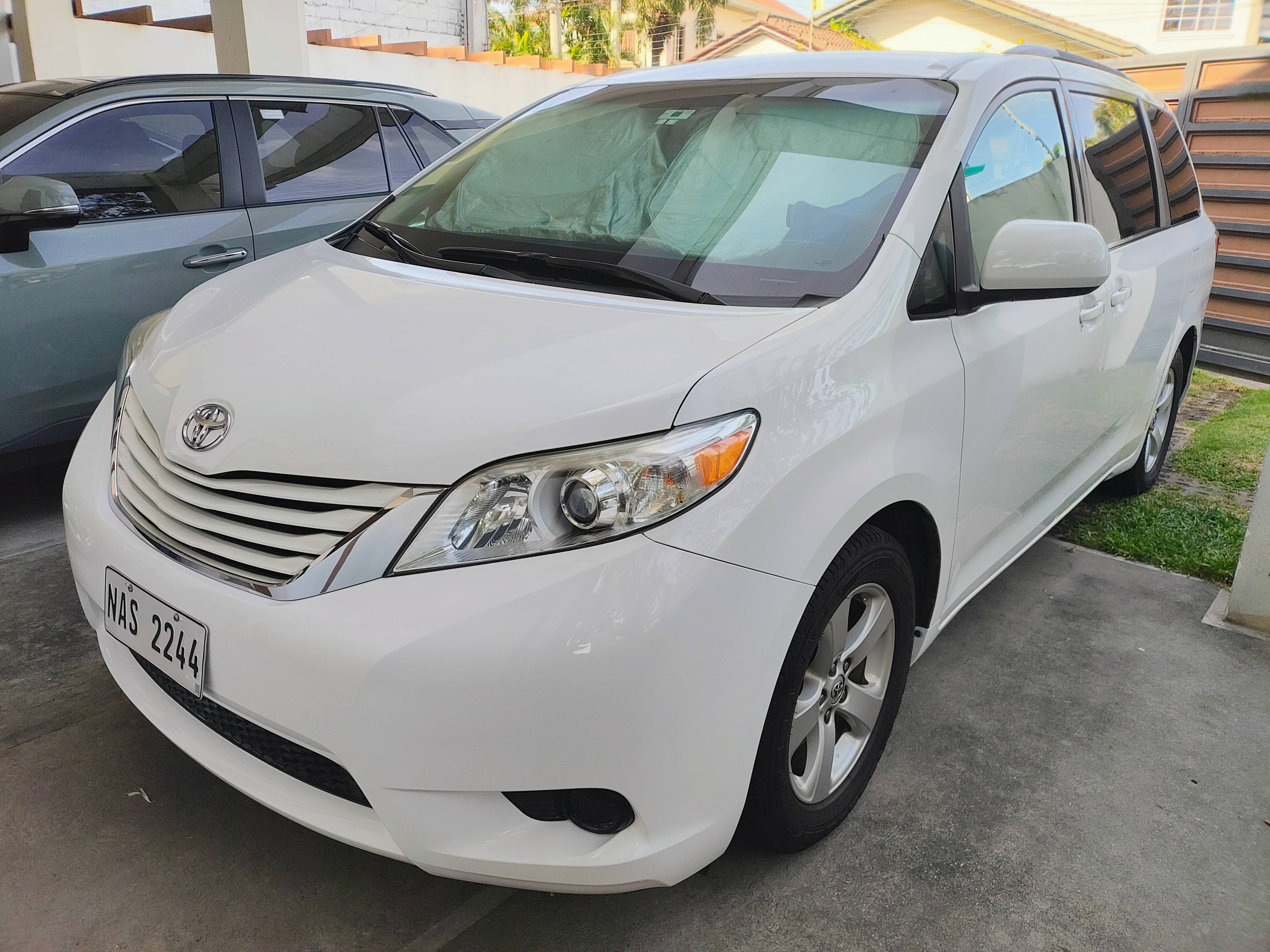 Used 2017 Toyota Sienna Used 2017 Toyota Sienna