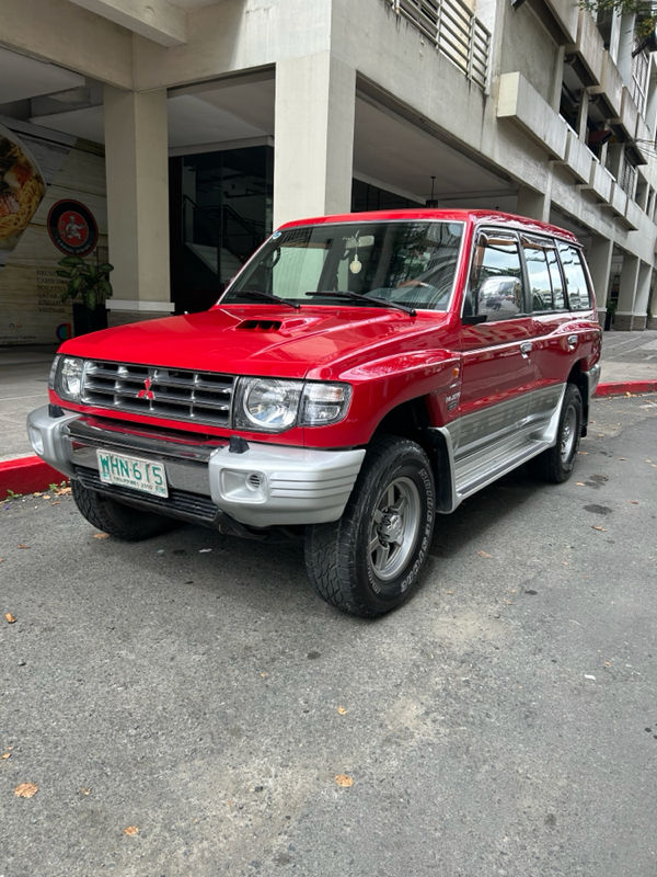 1999 Mitsubishi Pajero
