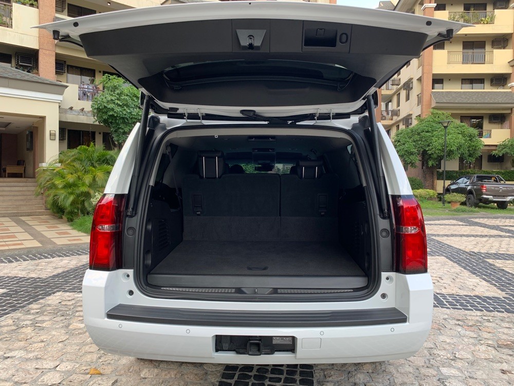 2017 Chevrolet Suburban 2017 Chevrolet Suburban