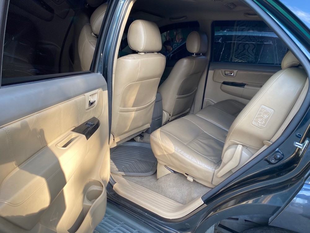 2013 Toyota Fortuner 2013 Toyota Fortuner