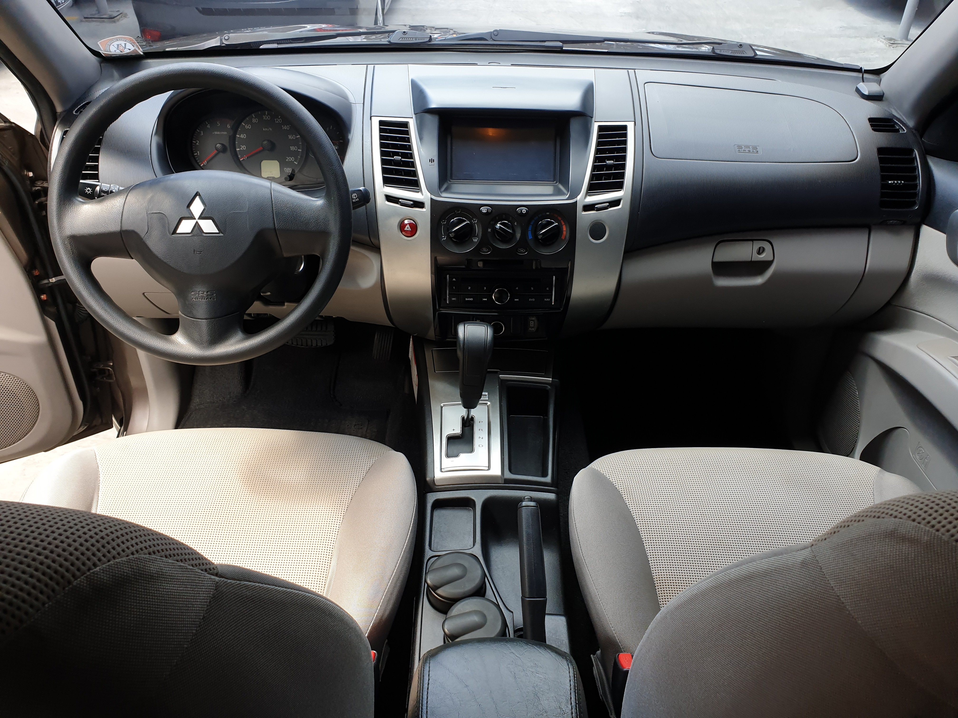 2014 Mitsubishi Montero Sport 2014 Mitsubishi Montero Sport