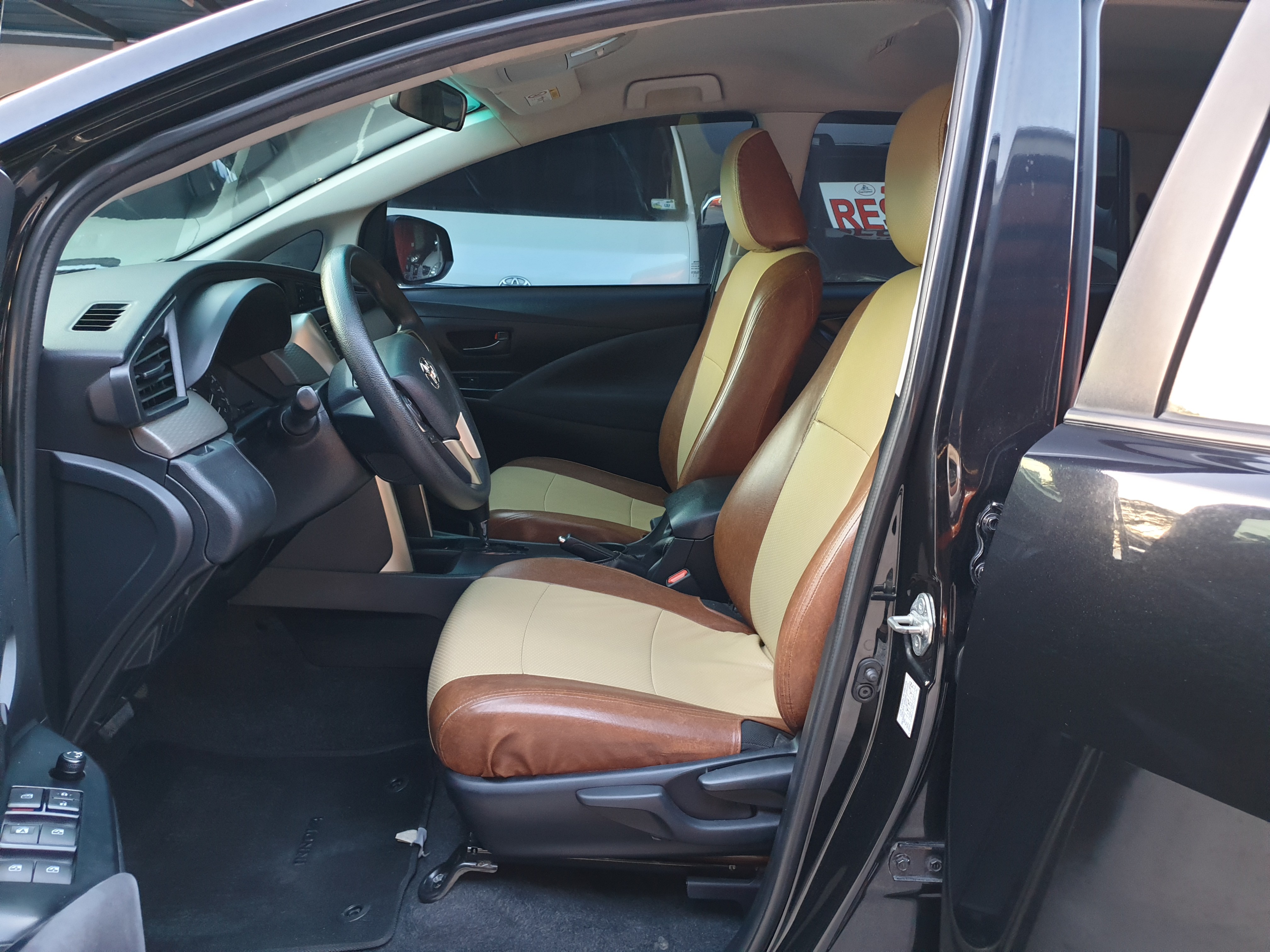 2017 Toyota Innova 2017 Toyota Innova