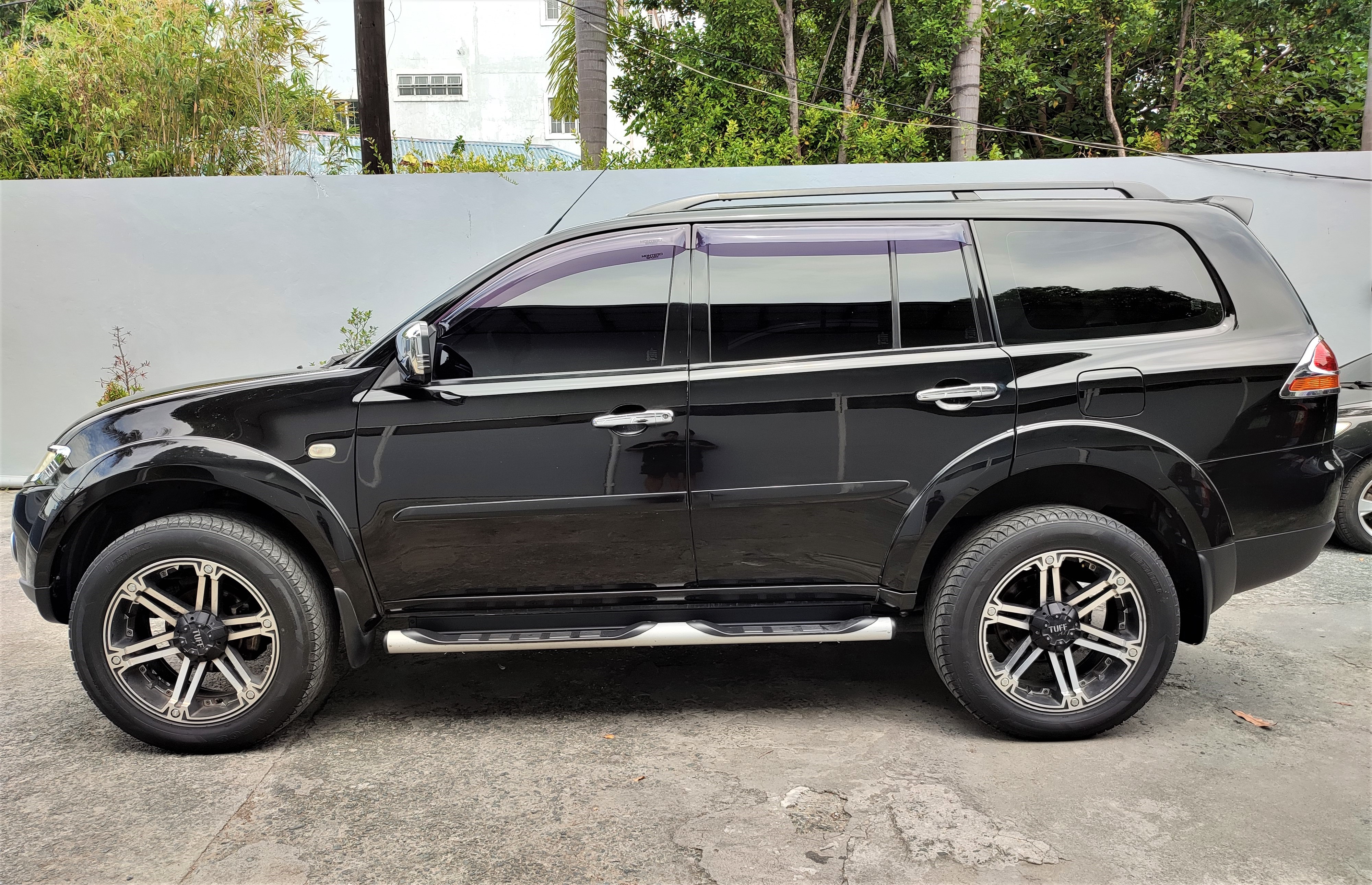 2012 Mitsubishi Montero Sport 2012 Mitsubishi Montero Sport