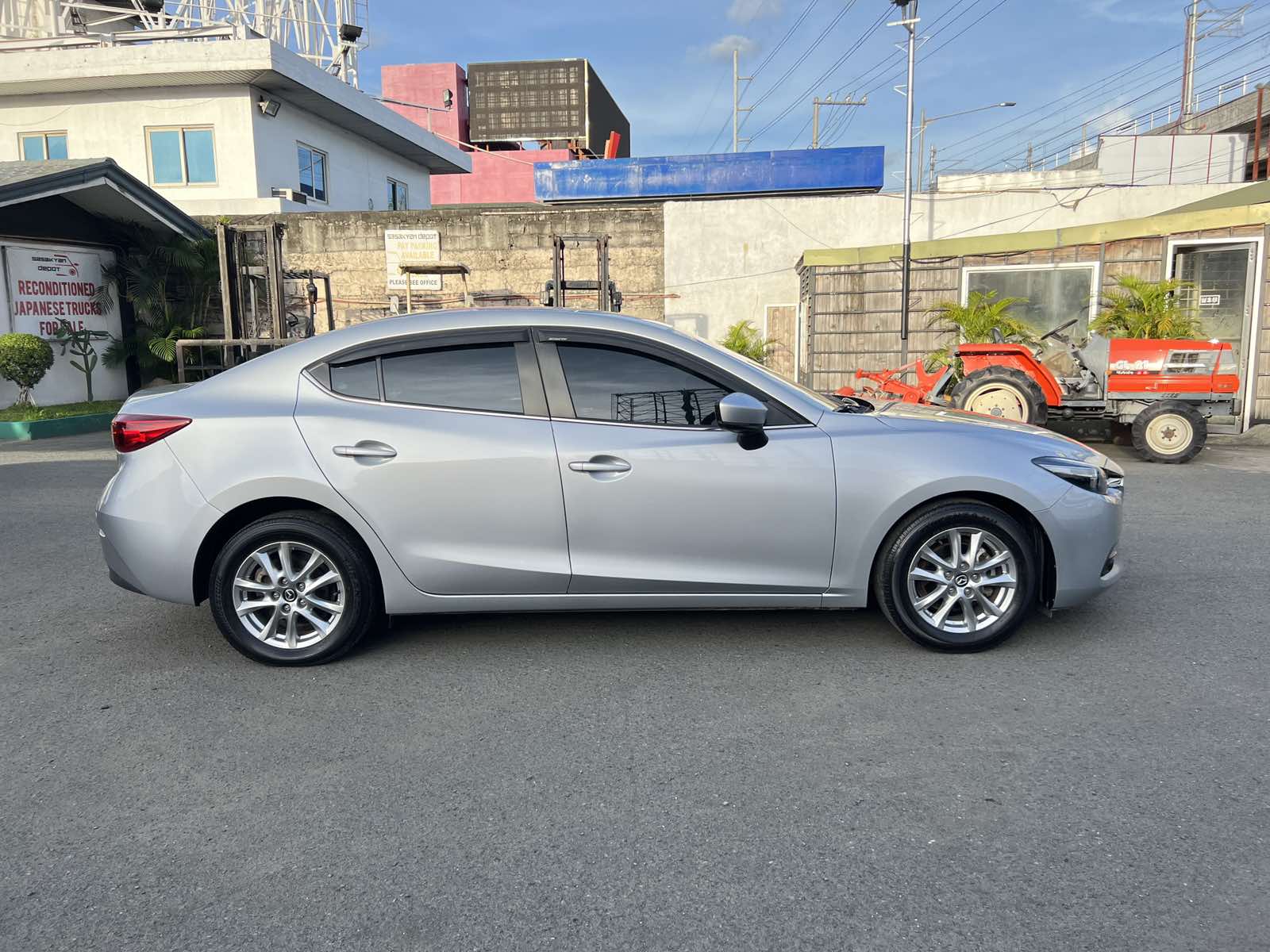 2018 Mazda 3 Sedan 2018 Mazda 3 Sedan