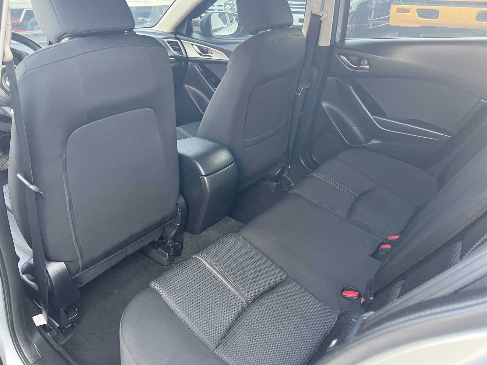 2018 Mazda 3 Sedan 2018 Mazda 3 Sedan