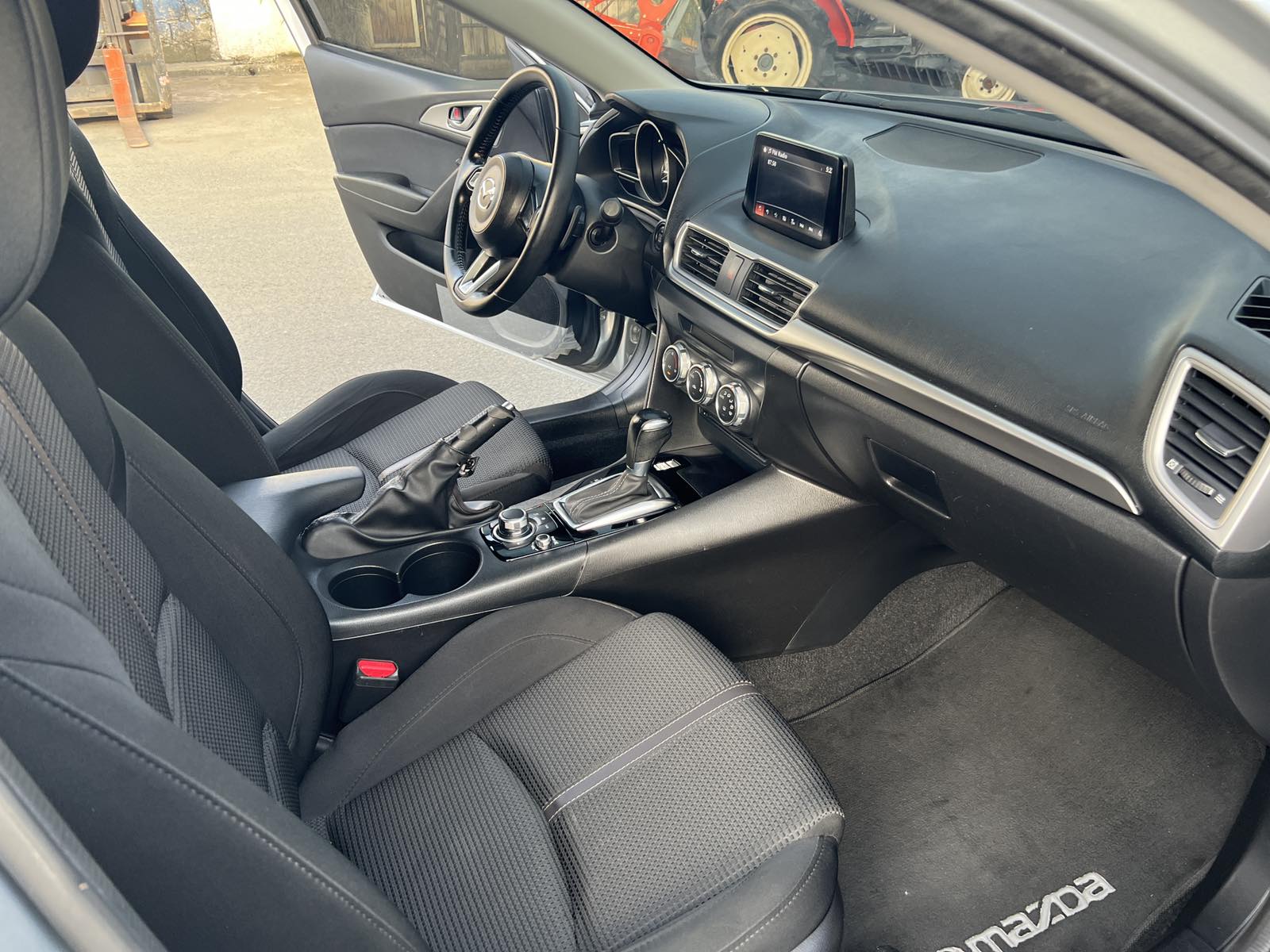 2018 Mazda 3 Sedan 2018 Mazda 3 Sedan