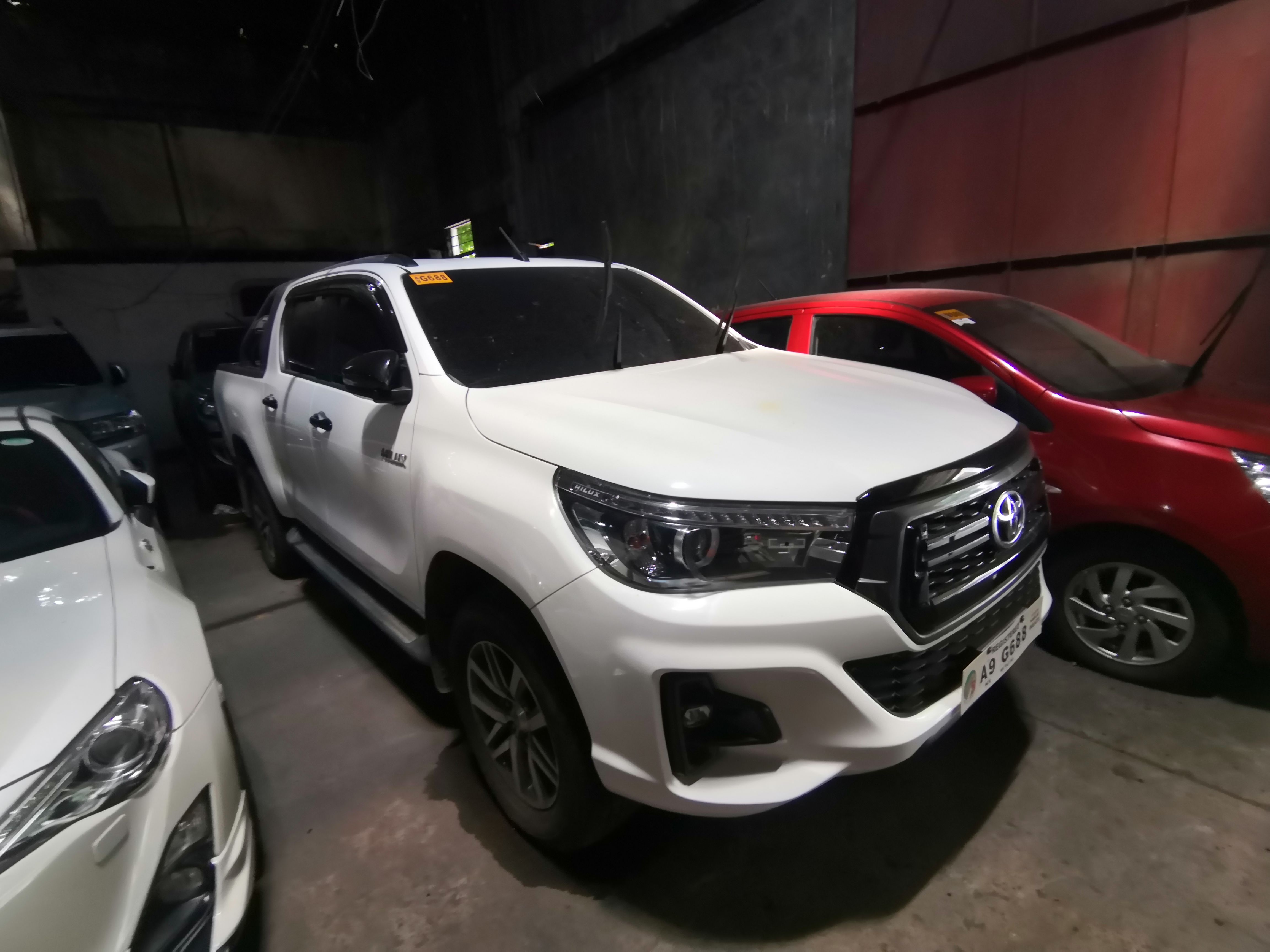 Second hand 2019 Toyota Hilux Conquest 2.8 4x4 A/T