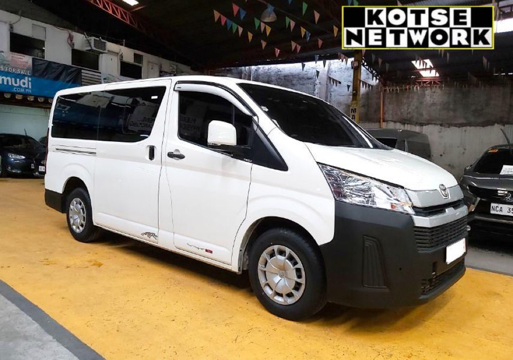 Second hand 2020 Toyota Hiace Commuter Deluxe