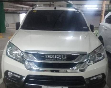 Second Hand 2016 Isuzu MU-X Second Hand 2016 Isuzu MU-X