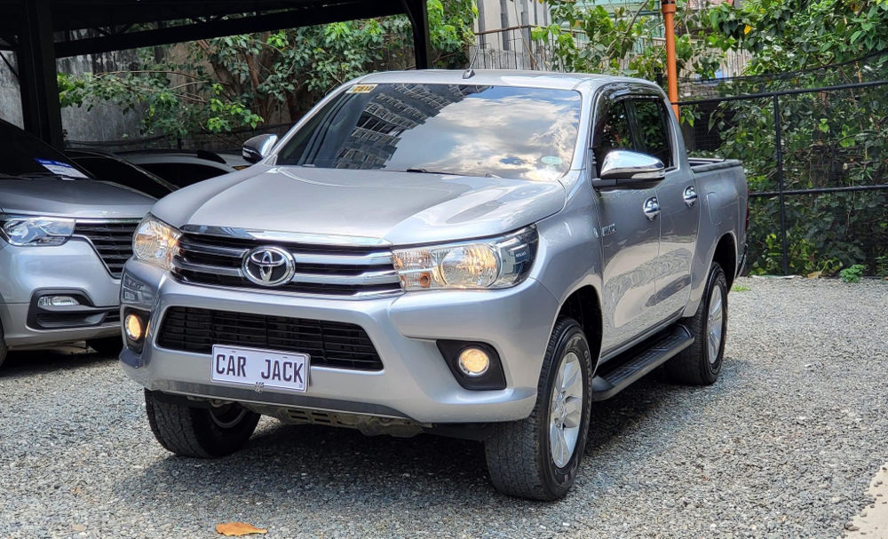 Second hand 2016 Toyota Hilux 2.8 G DSL 4x4 A/T