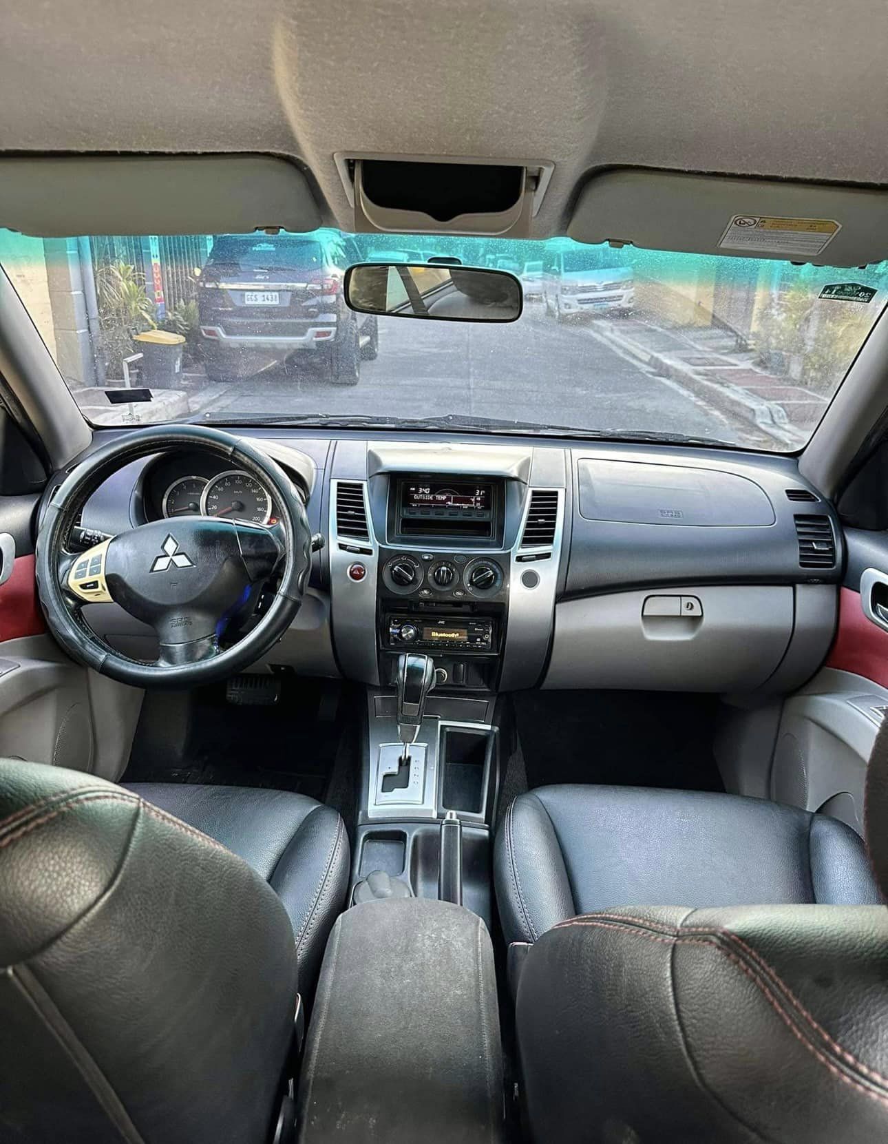 2010 Mitsubishi Montero Sport 2010 Mitsubishi Montero Sport